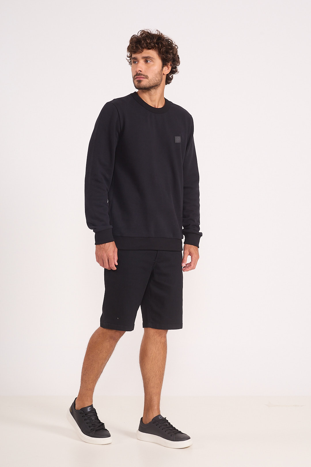 BERMUDA JEANS DAVI 42 IND.PRETO