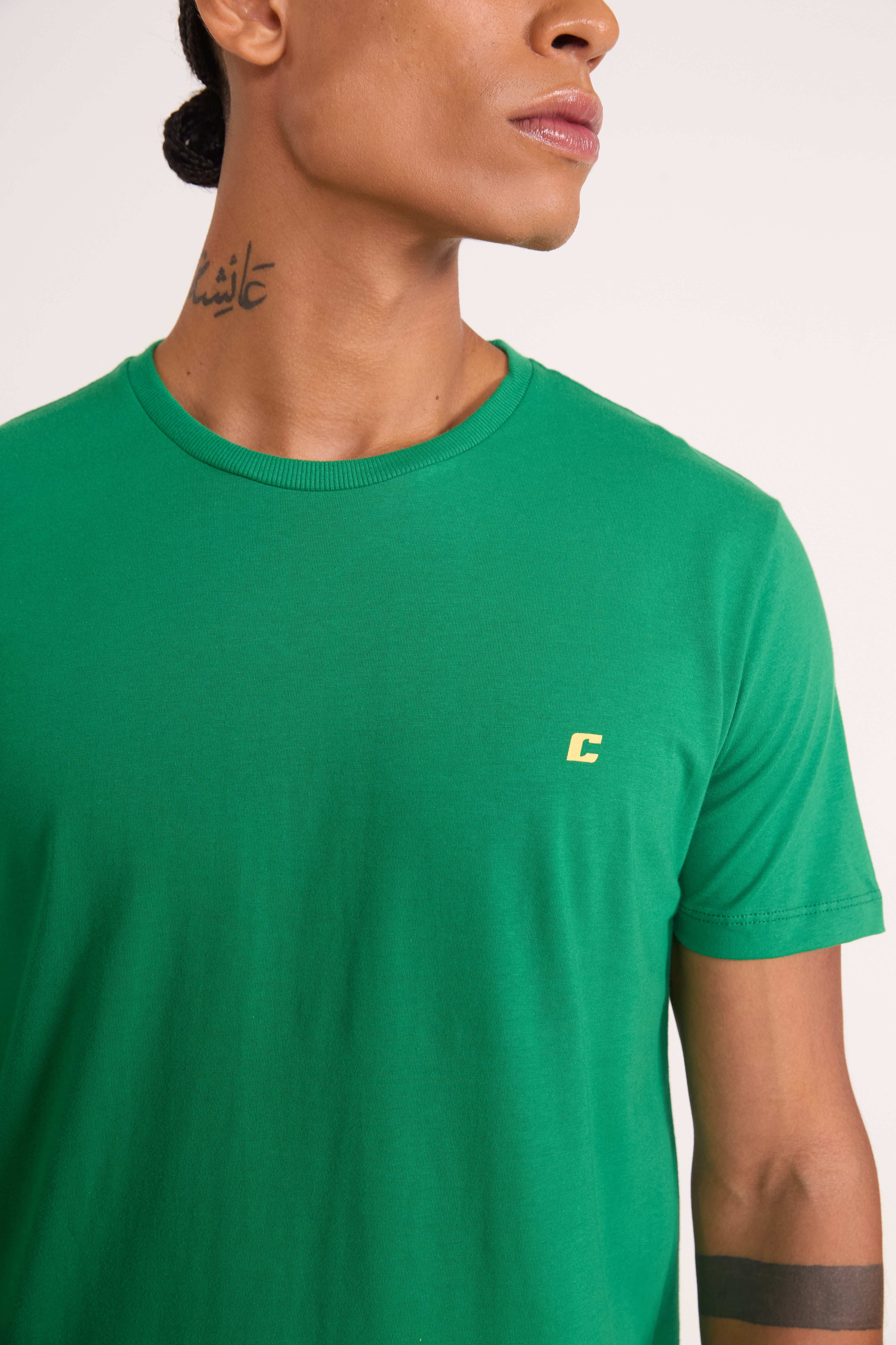 CAMISETA COLCCI GG MARROM COCONUT