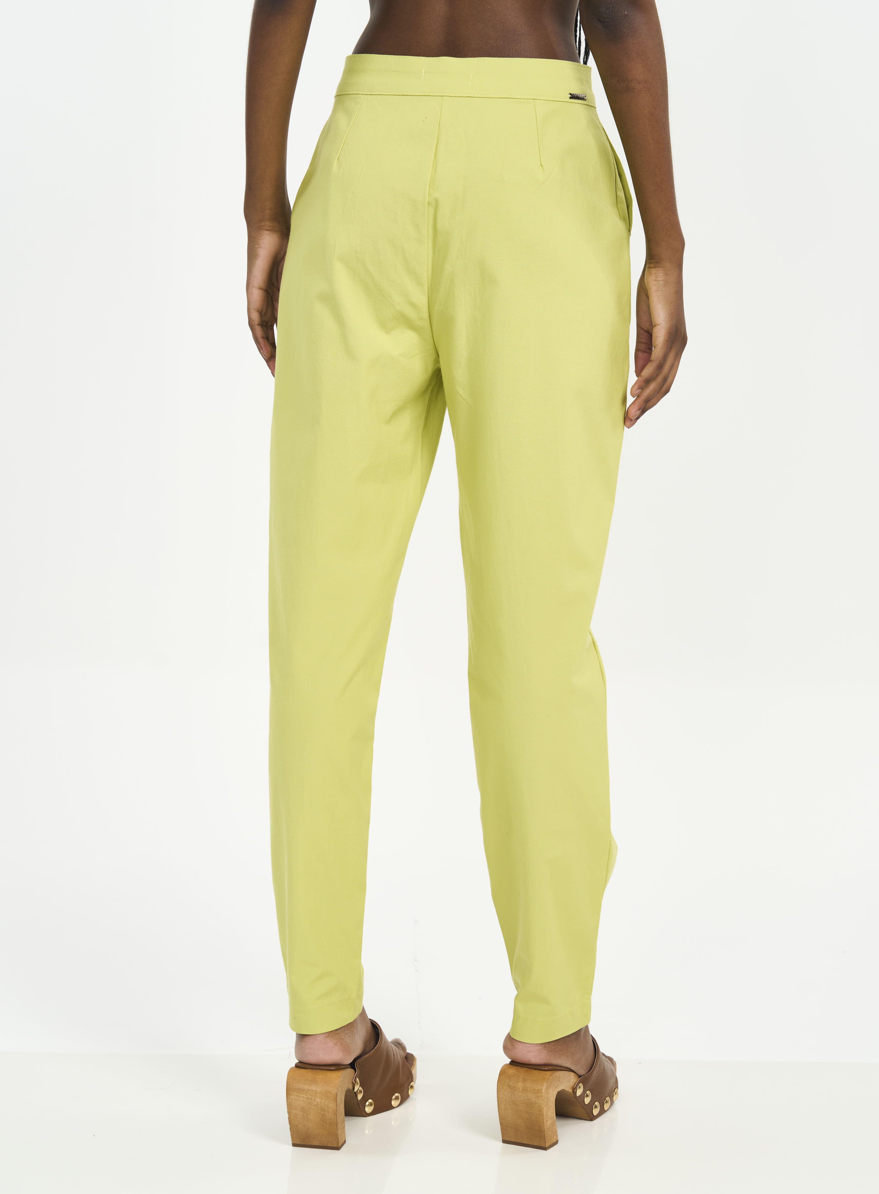 CALÇA COLCCI M MARROM CUMARU