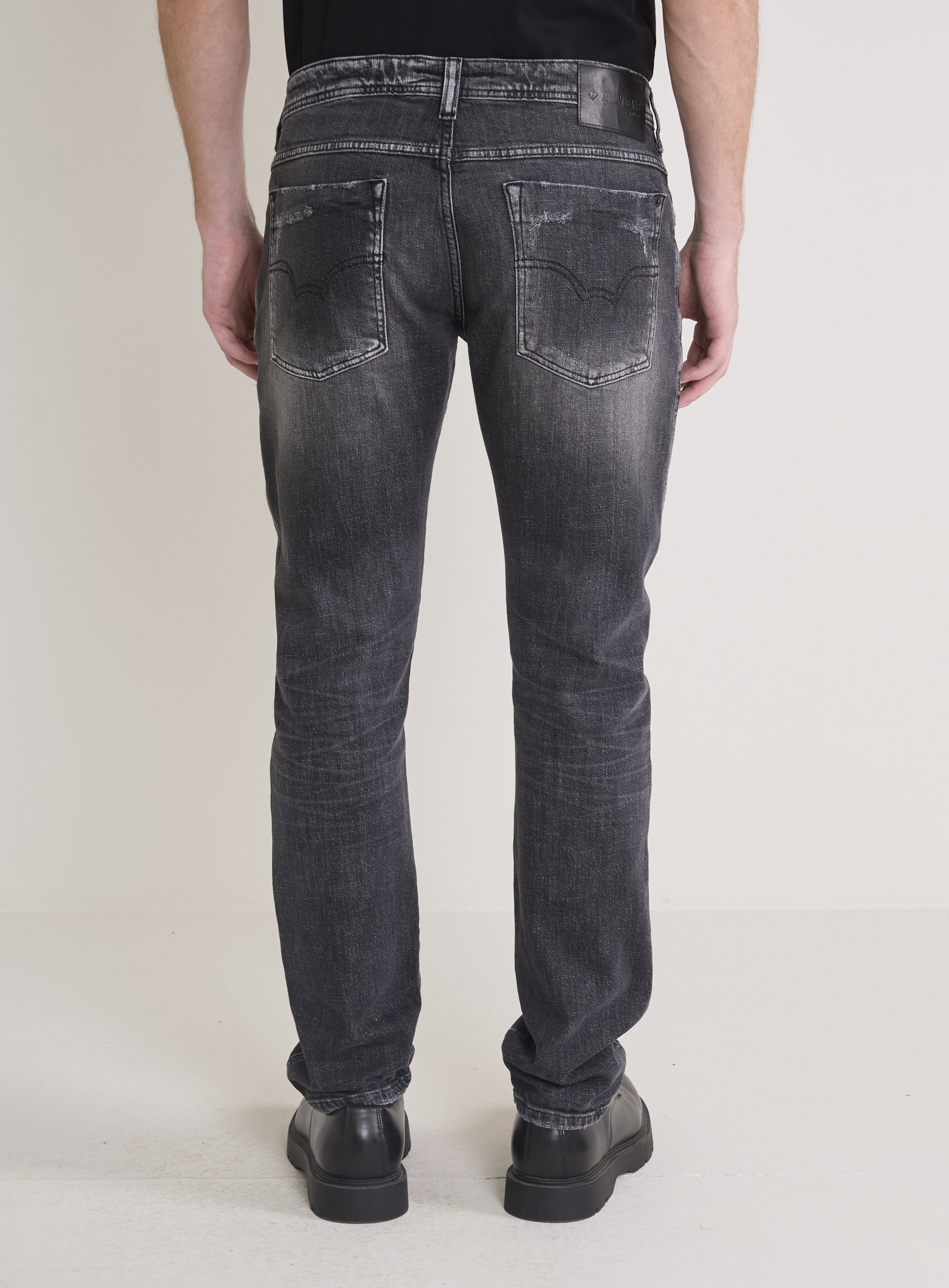 CALÇA JEANS PAUL SLIM 42 IND.PRETO