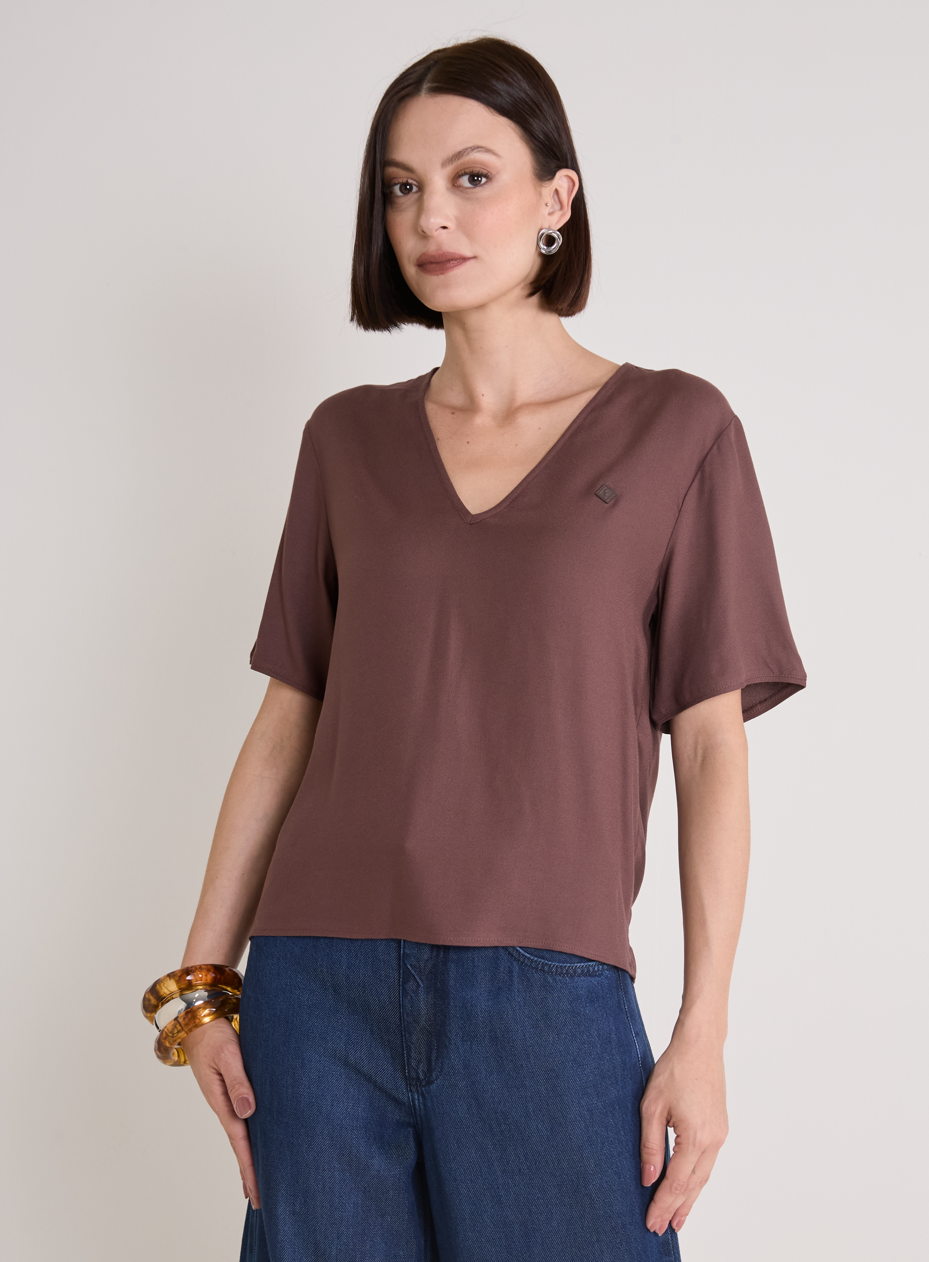 CAMISETA FORUM G MARROM BROWN SONG