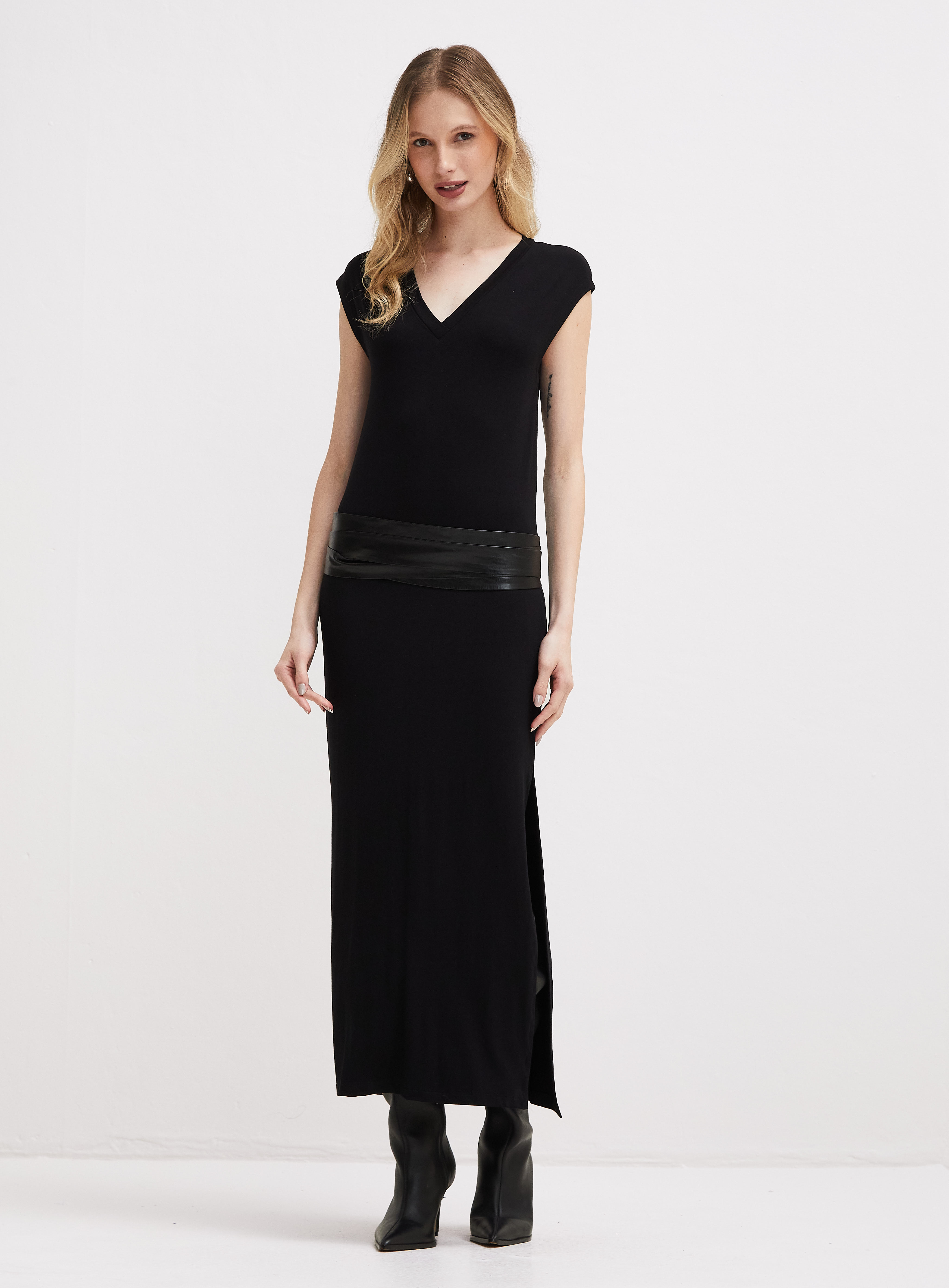 VESTIDO FORUM P PRETO