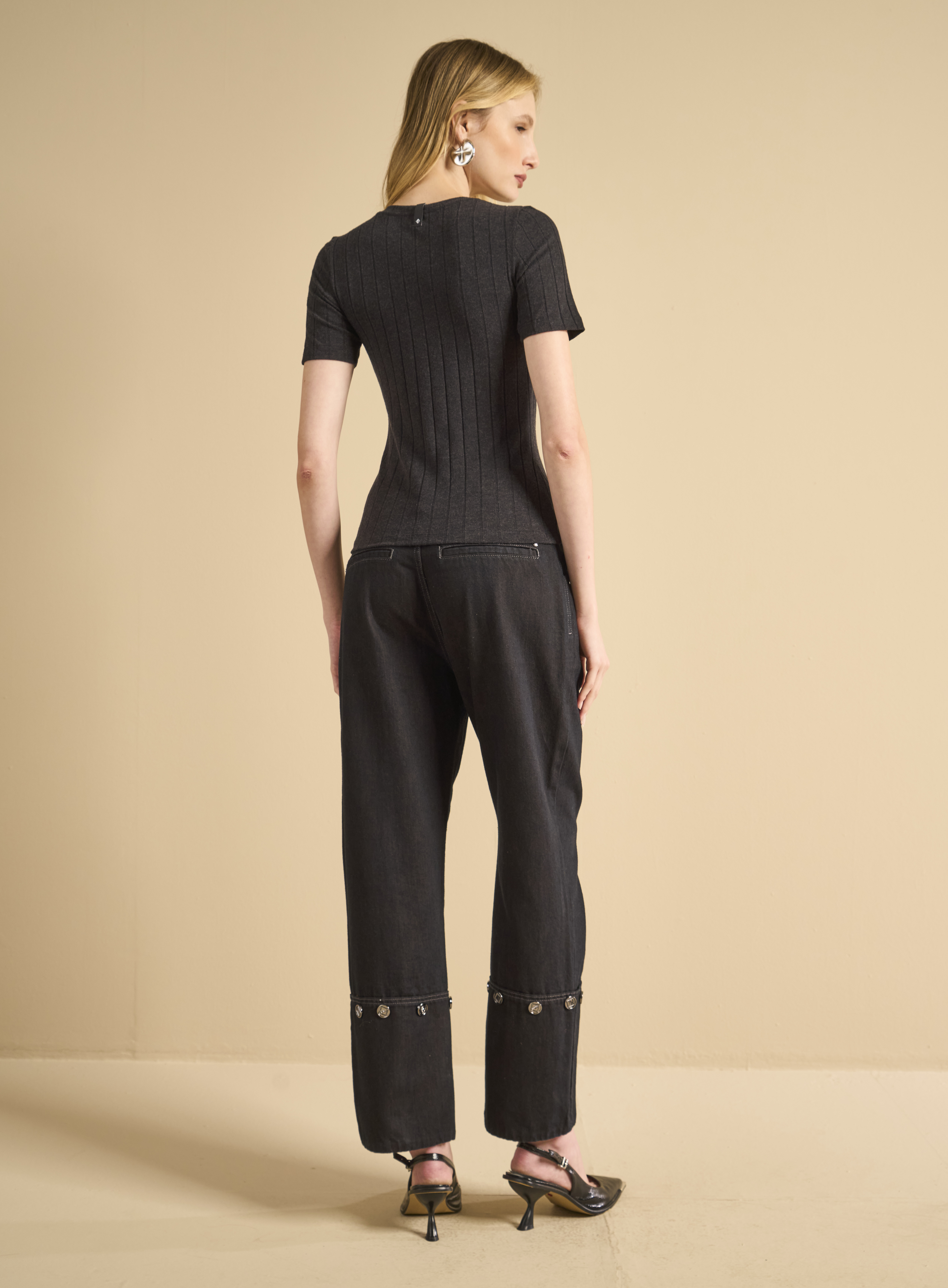 BLUSA CANELADA P PRETO