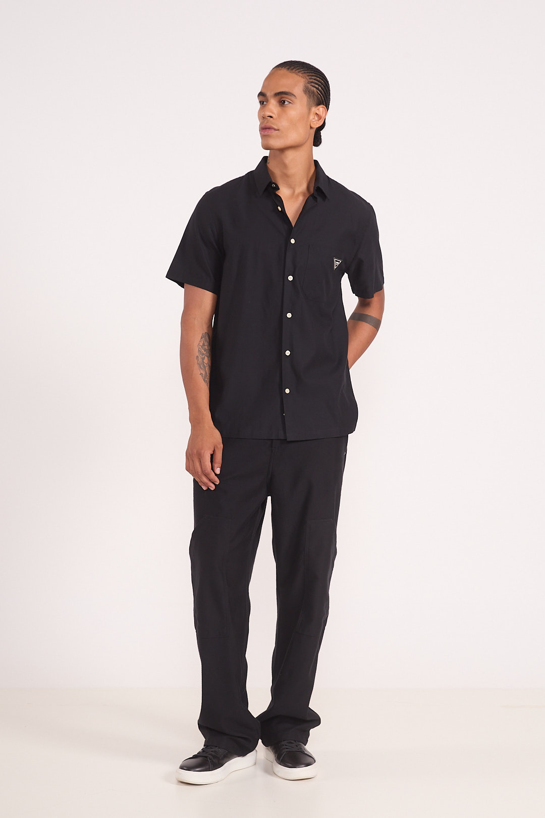CALÇA SARJA LOOSE FIT 42 PRETO