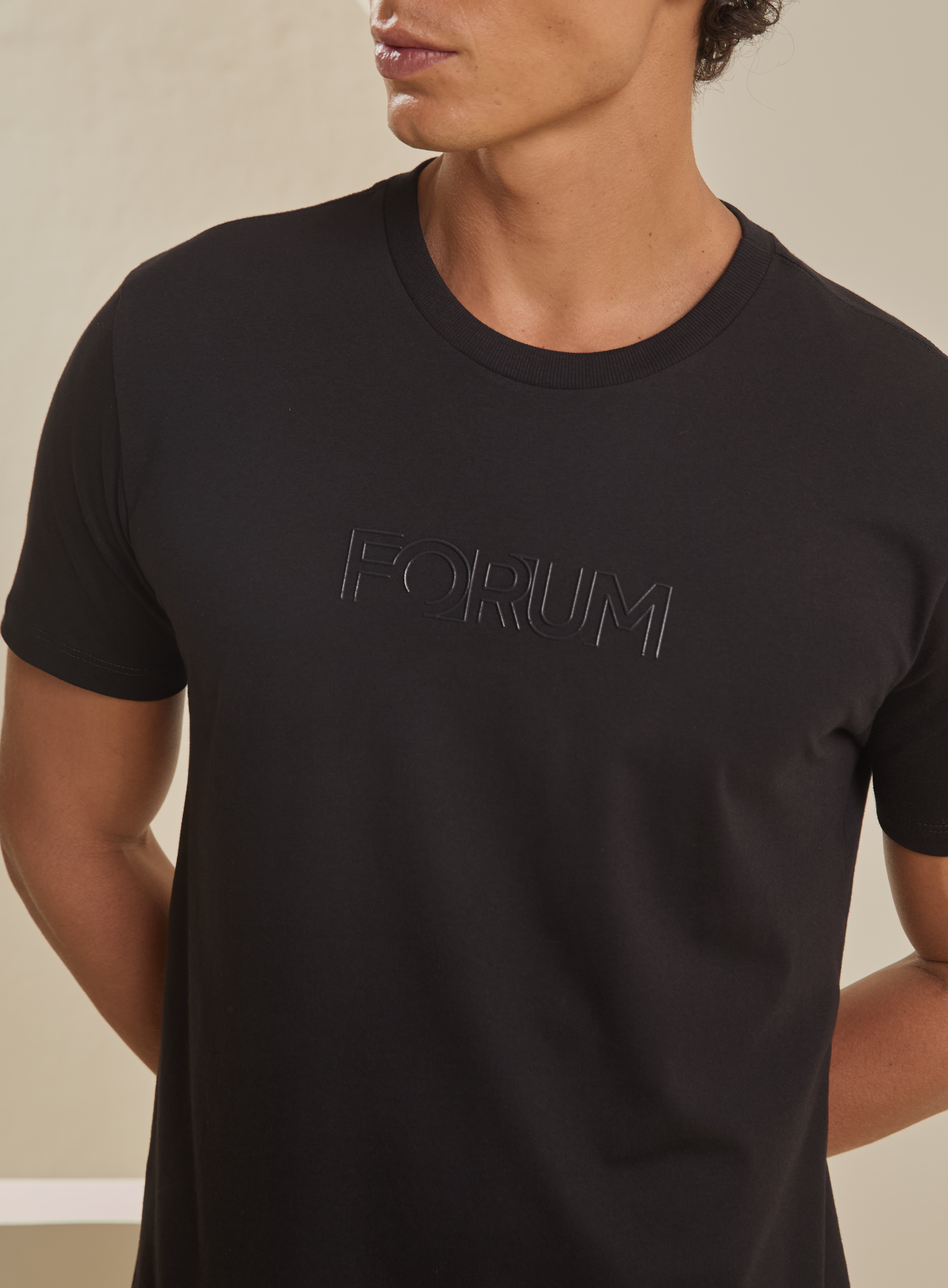 CAMISETA FORUM GG PRETO