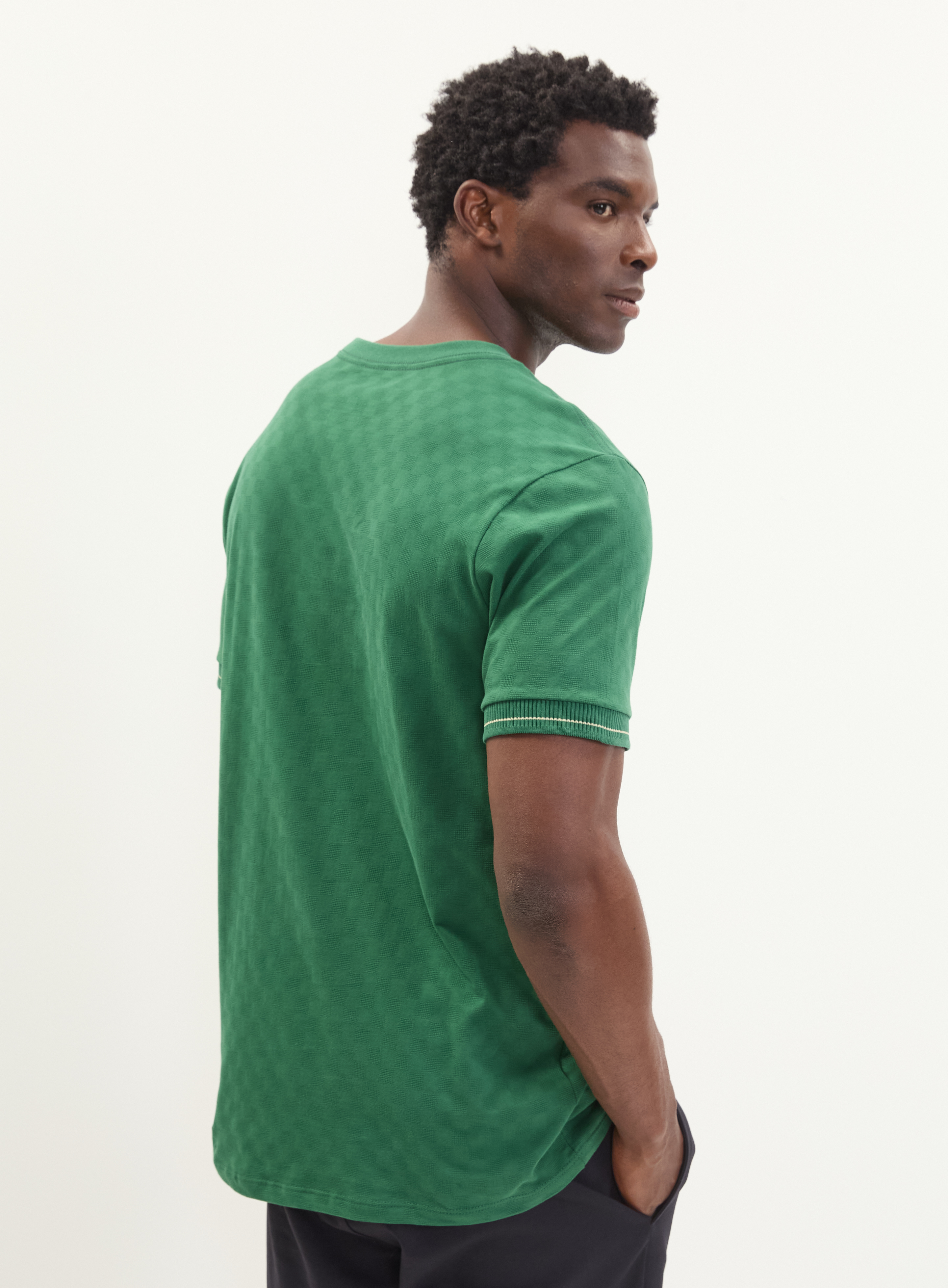 CAMISETA JACQUARD M PRETO