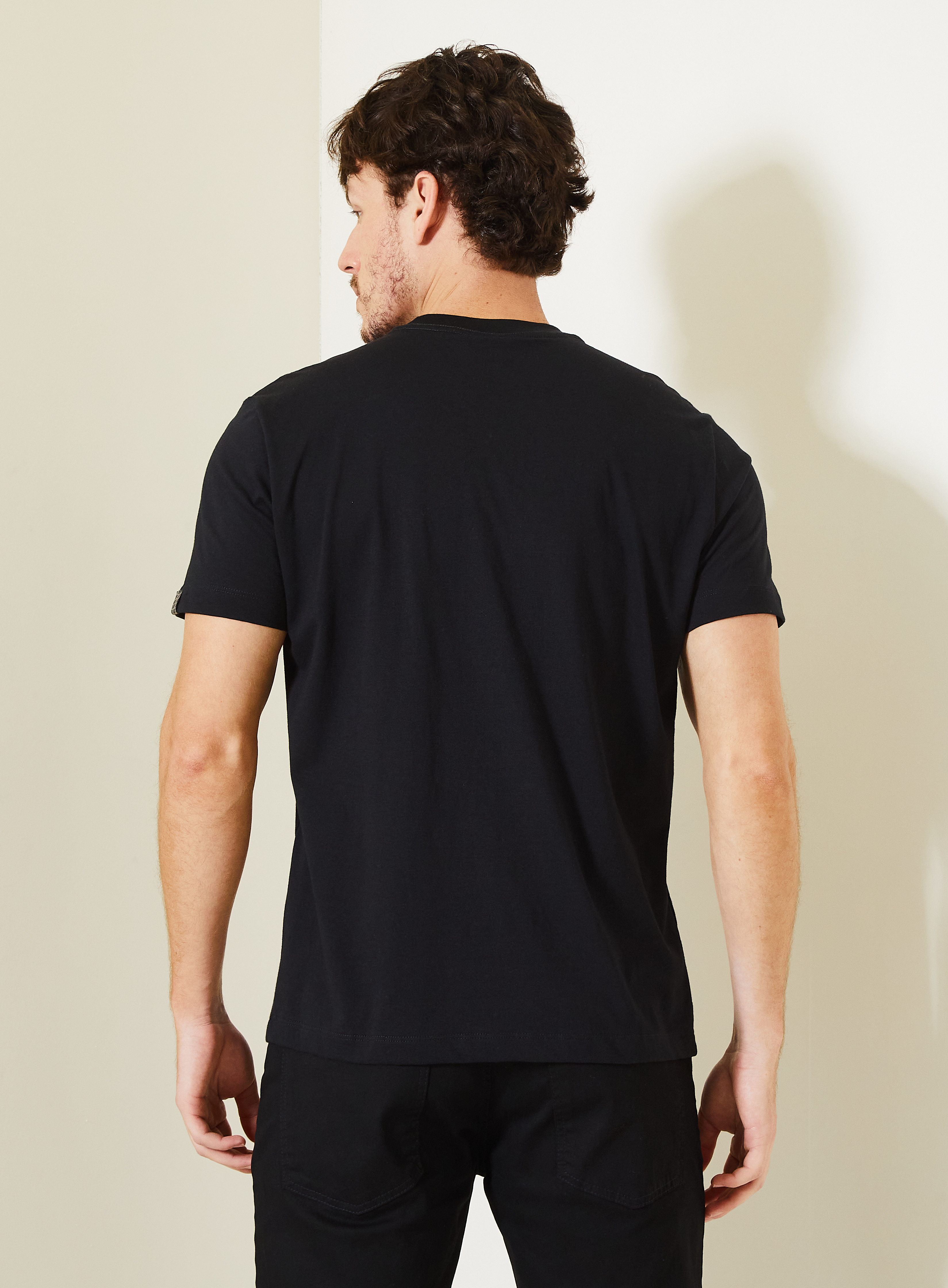 CAMISETA TRITON M PRETO