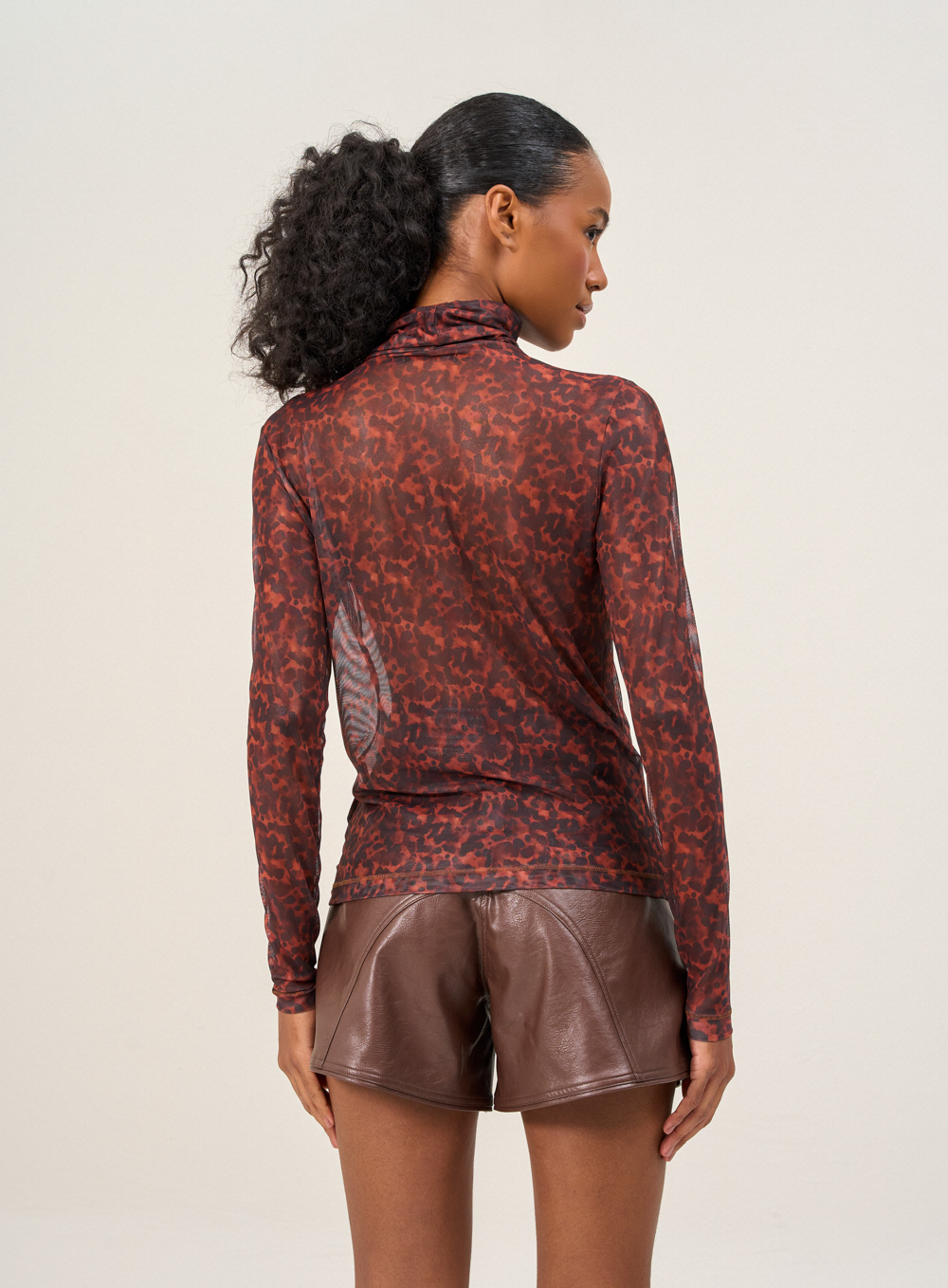 BLUSA TULE ESTAMPADO GG DESERT SHADOWS