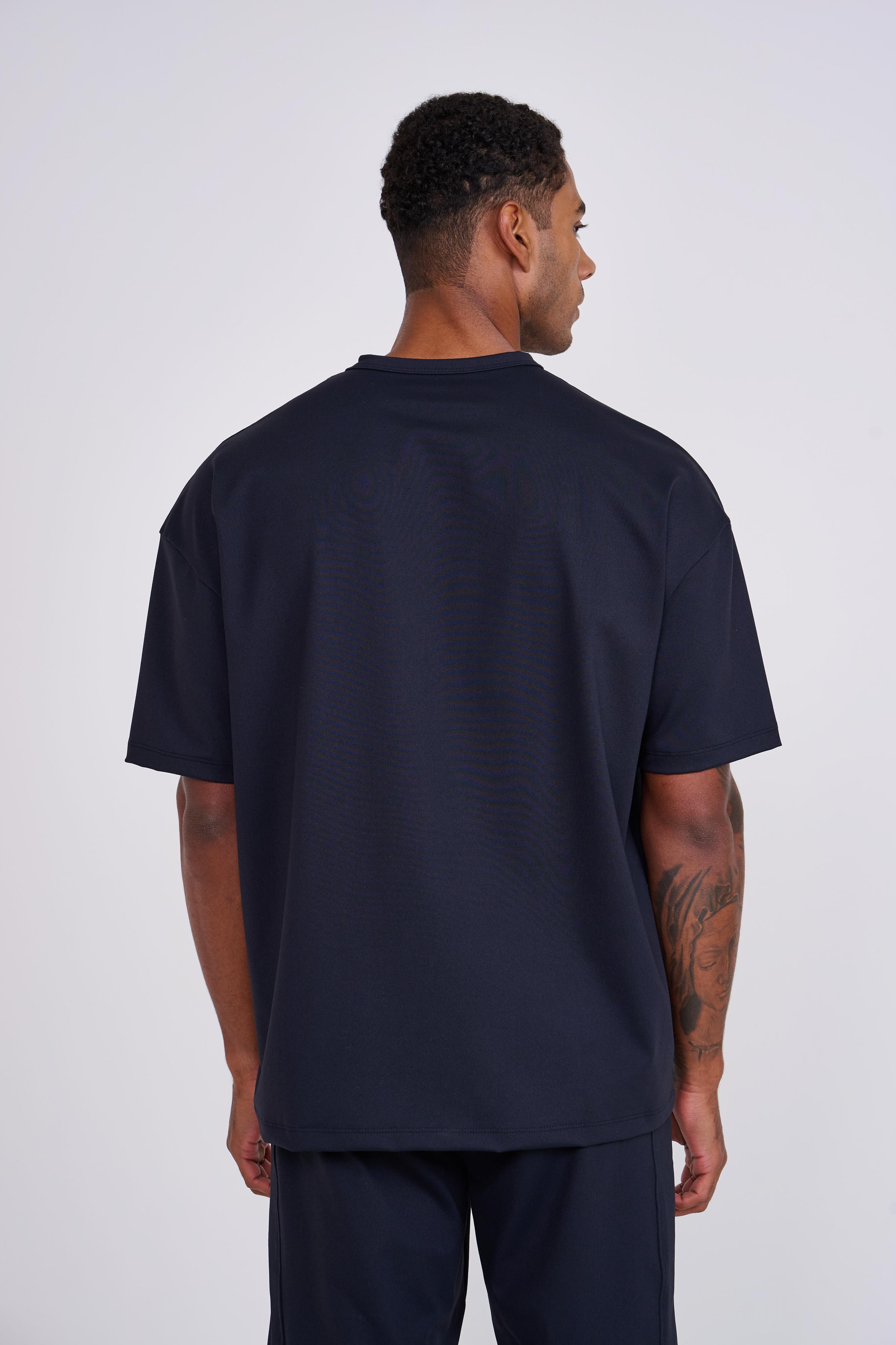 CAMISETA COLCCI G PRETO