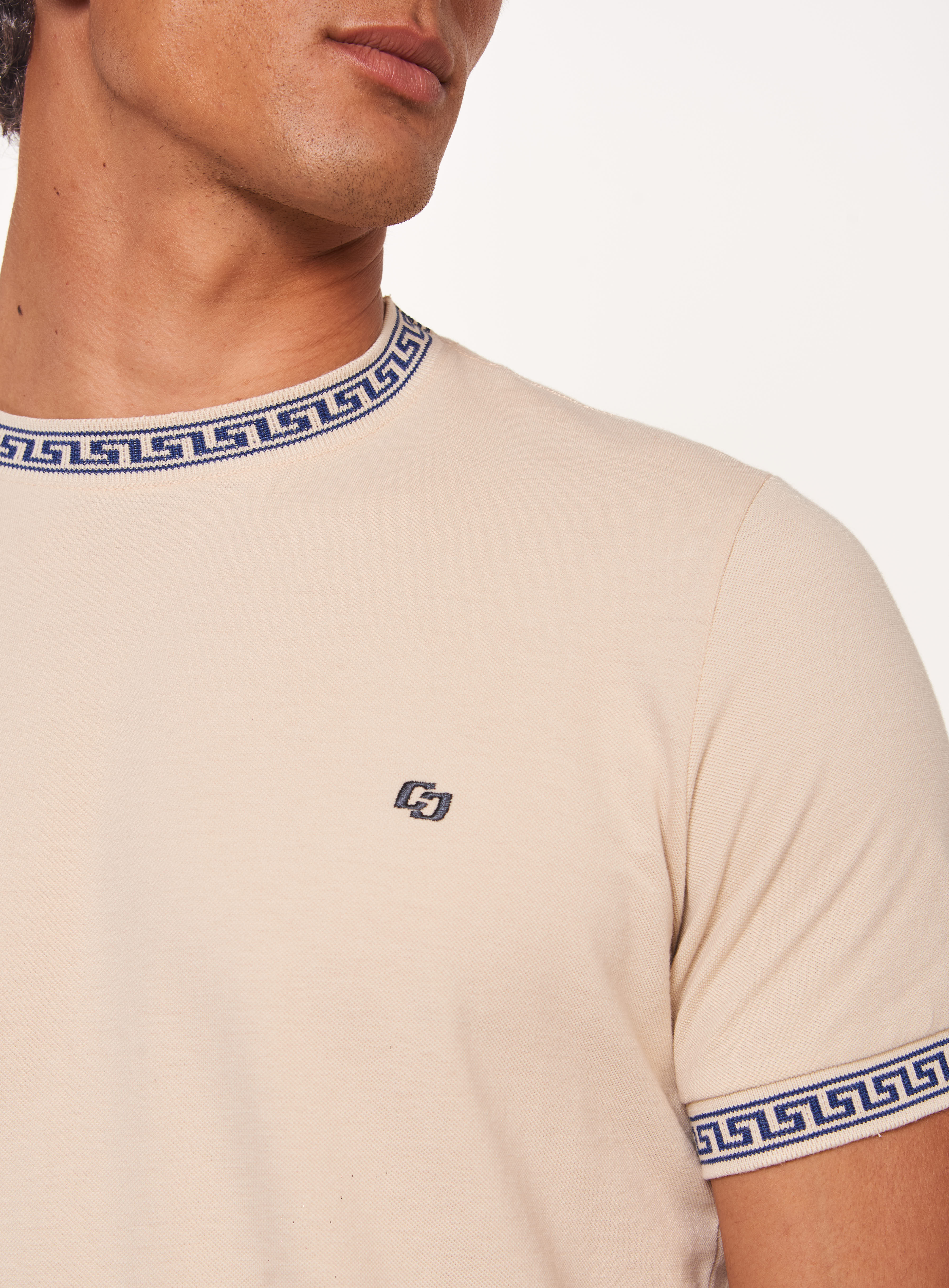 CAMISETA COLCCI G AZUL DARKNESS