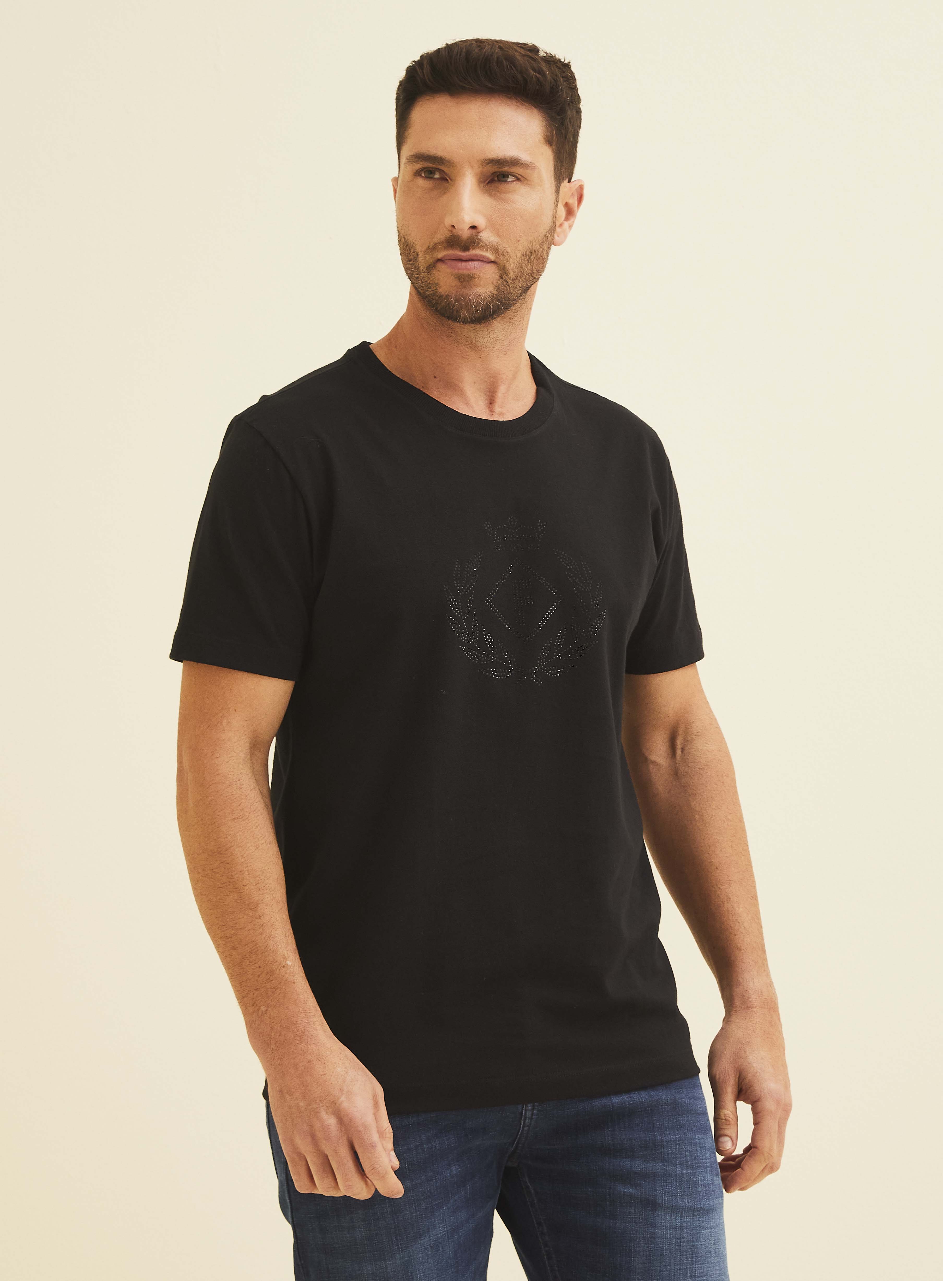 CAMISETA COM APLICAÇÃO M PRETO