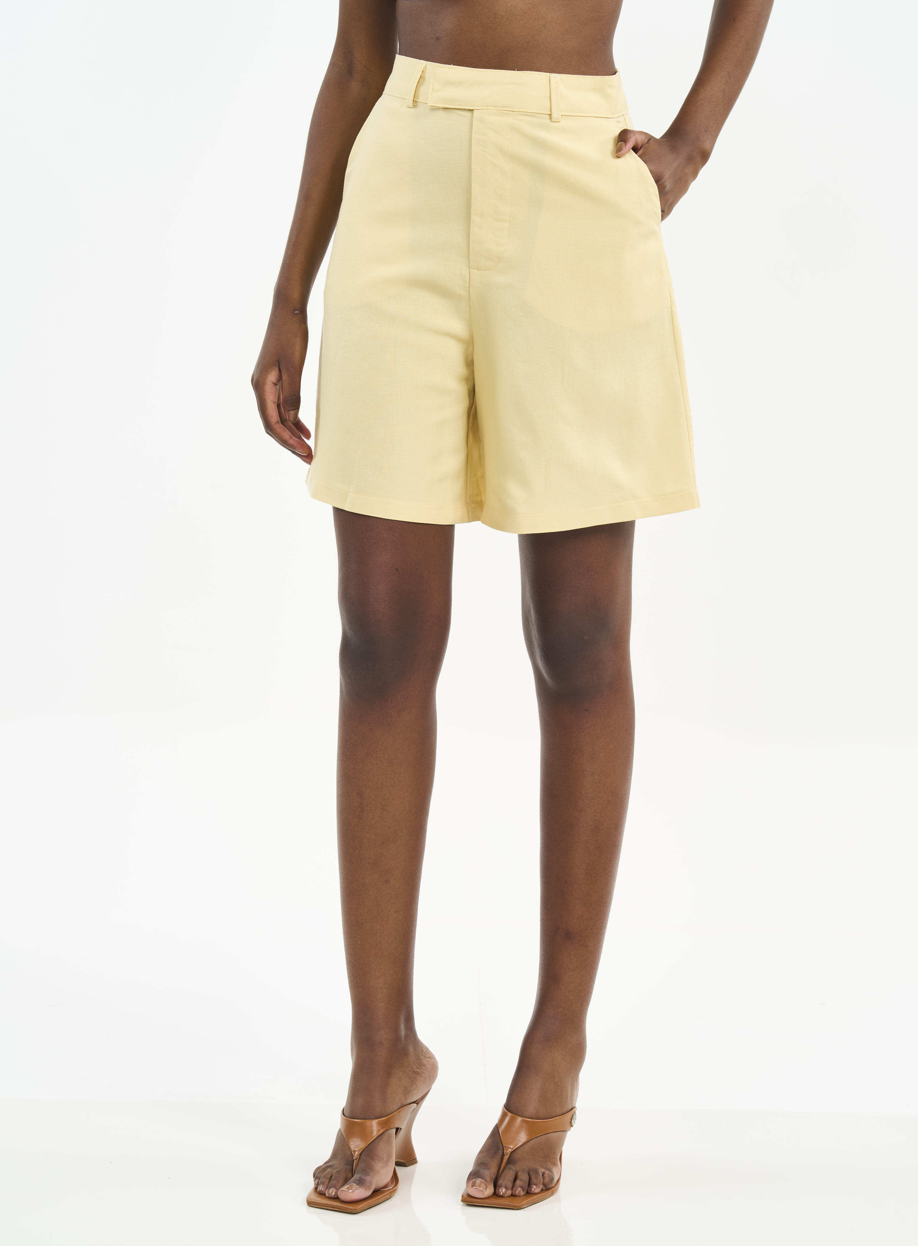 BERMUDA LINHO M AMARELO SOLENE