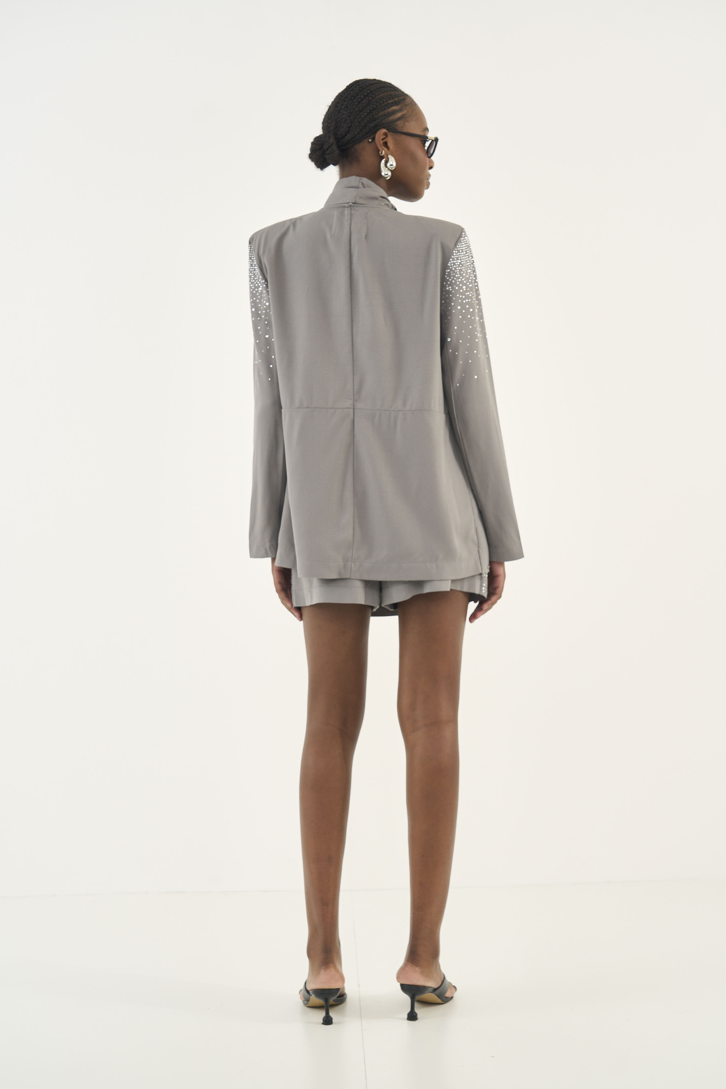 BLAZER COM APLICAÇÃO M CINZA ALITA