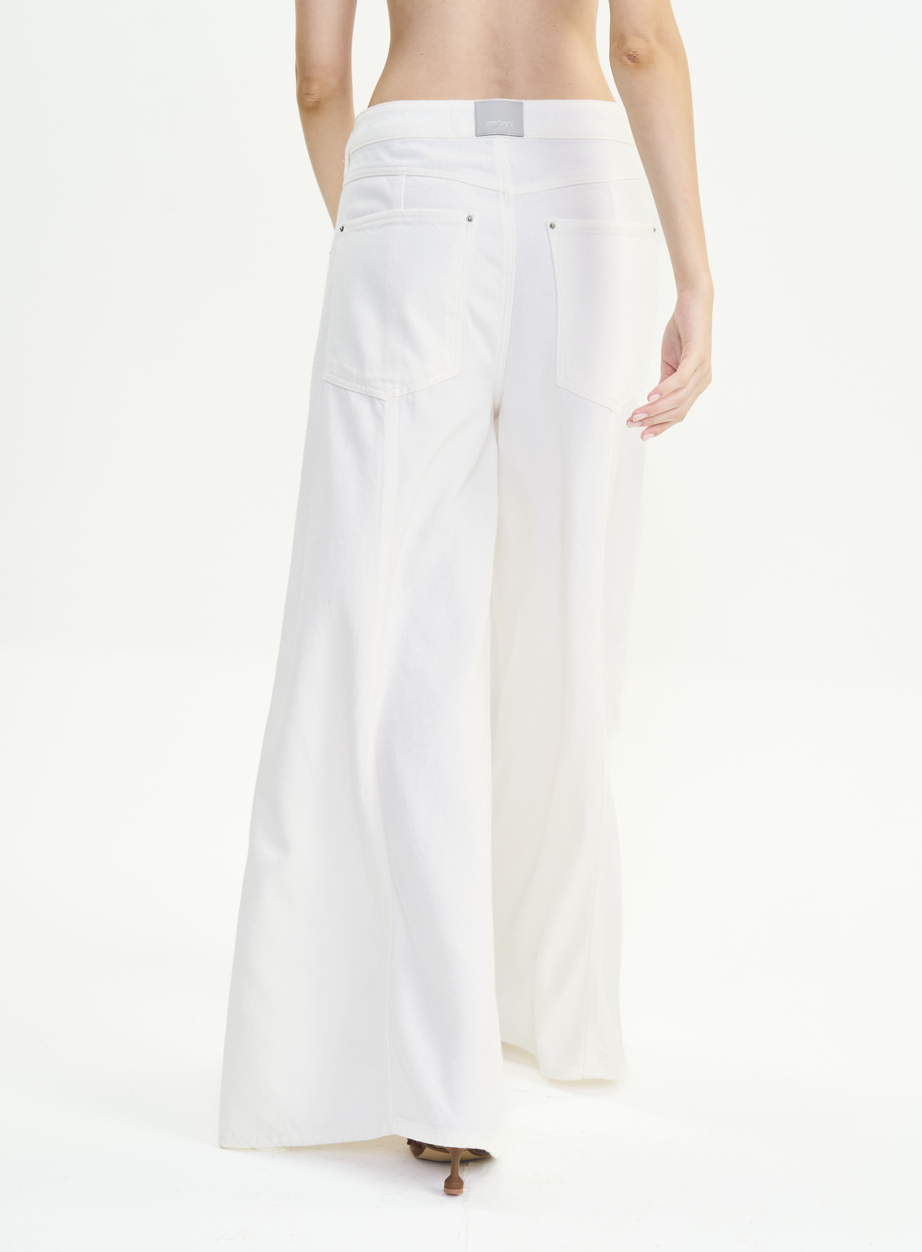 CALÇA SARJA BRUNA LOW 34 OFF SHELL