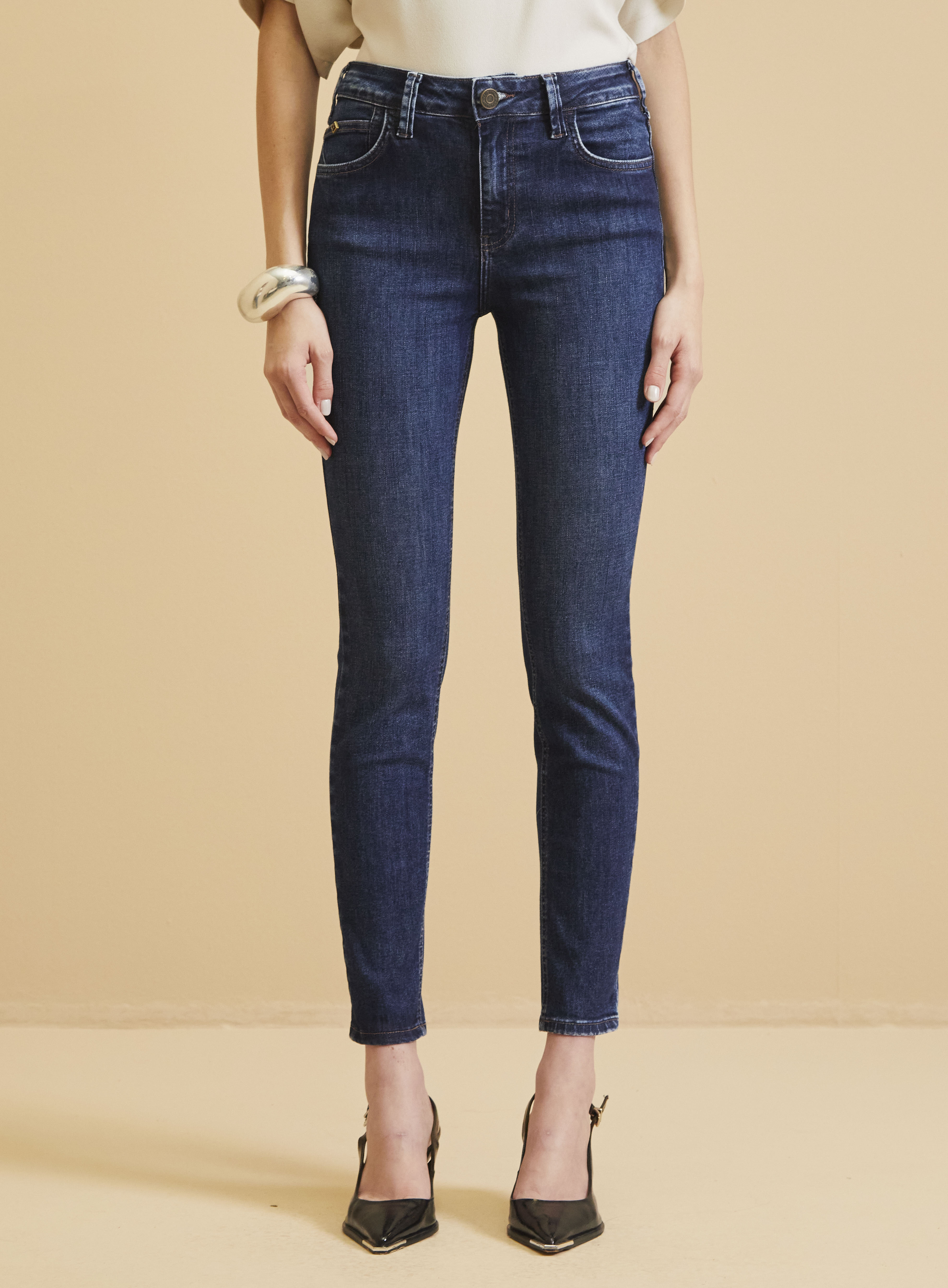 CALÇA JEANS MARISA 2 CIGARRETE 38 INDIGO