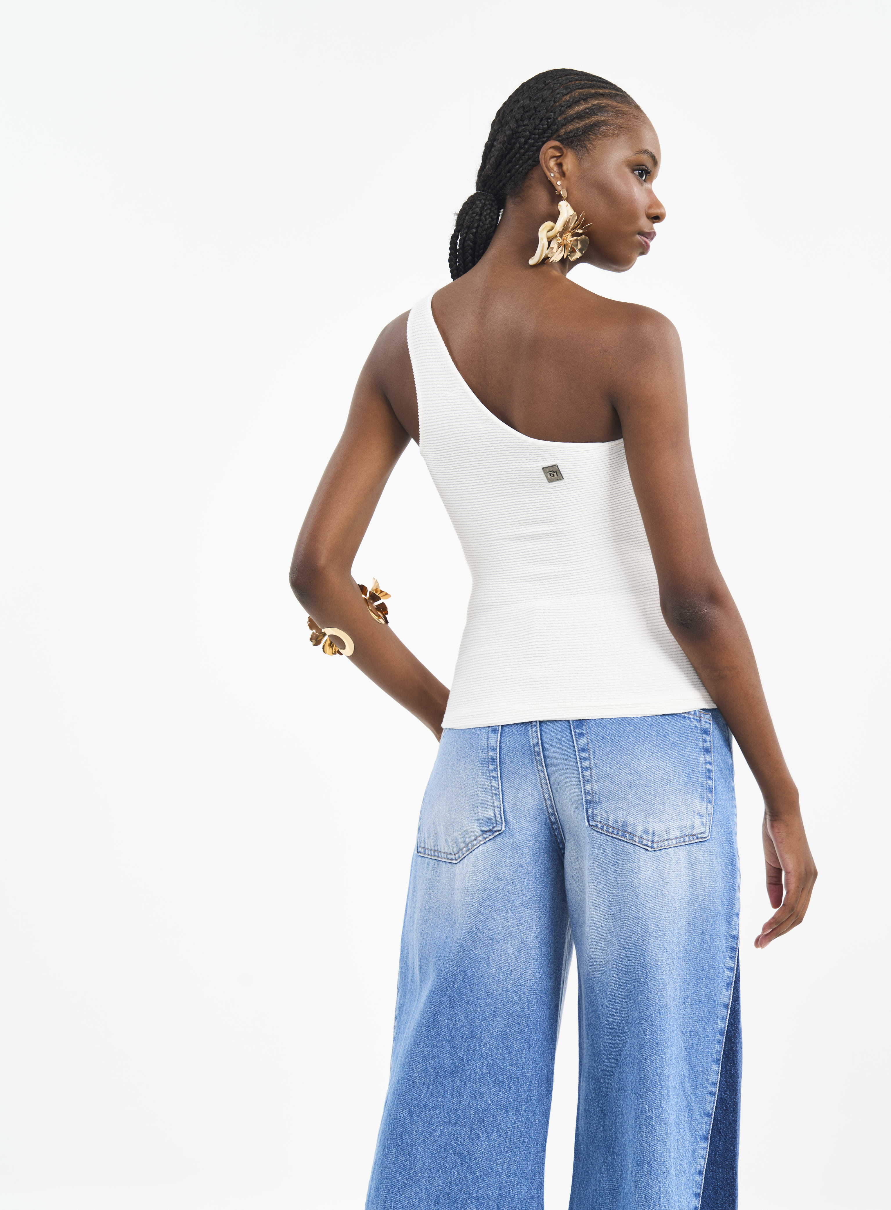 BLUSA COLCCI G OFF SHELL