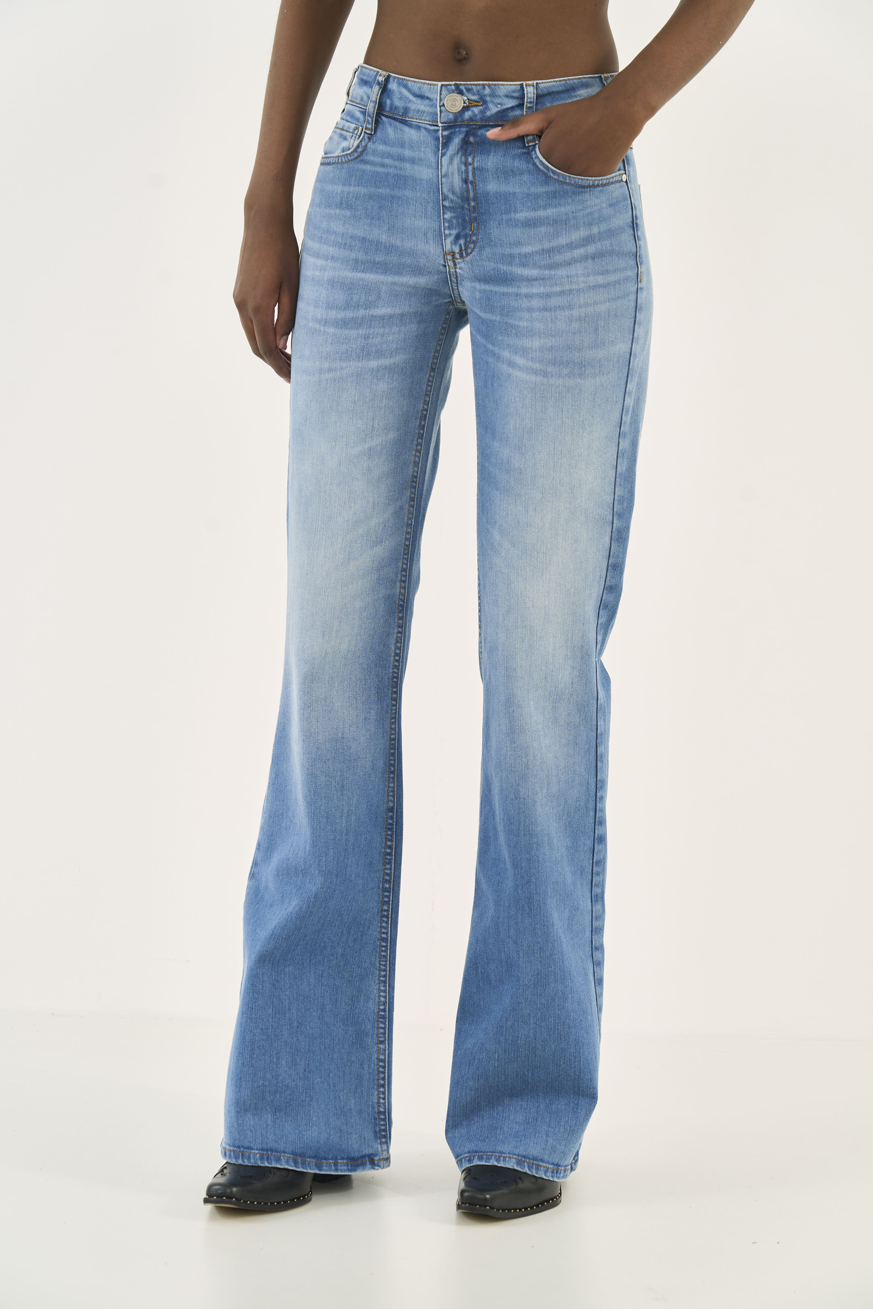 CALÇA JEANS NOVA YORK FLARE 34 INDIGO
