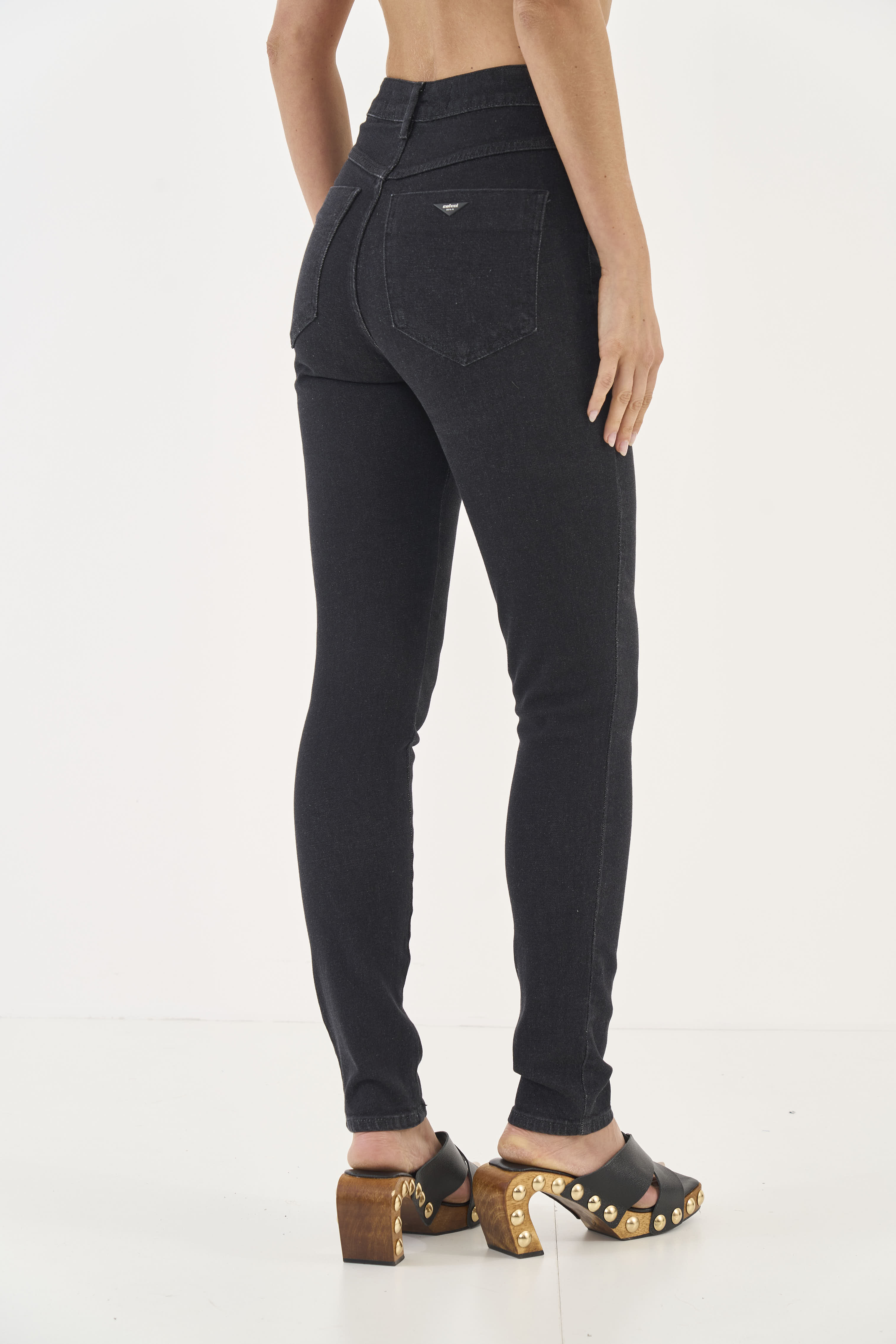 CALÇA JEANS KAREN 42 IND.PRETO