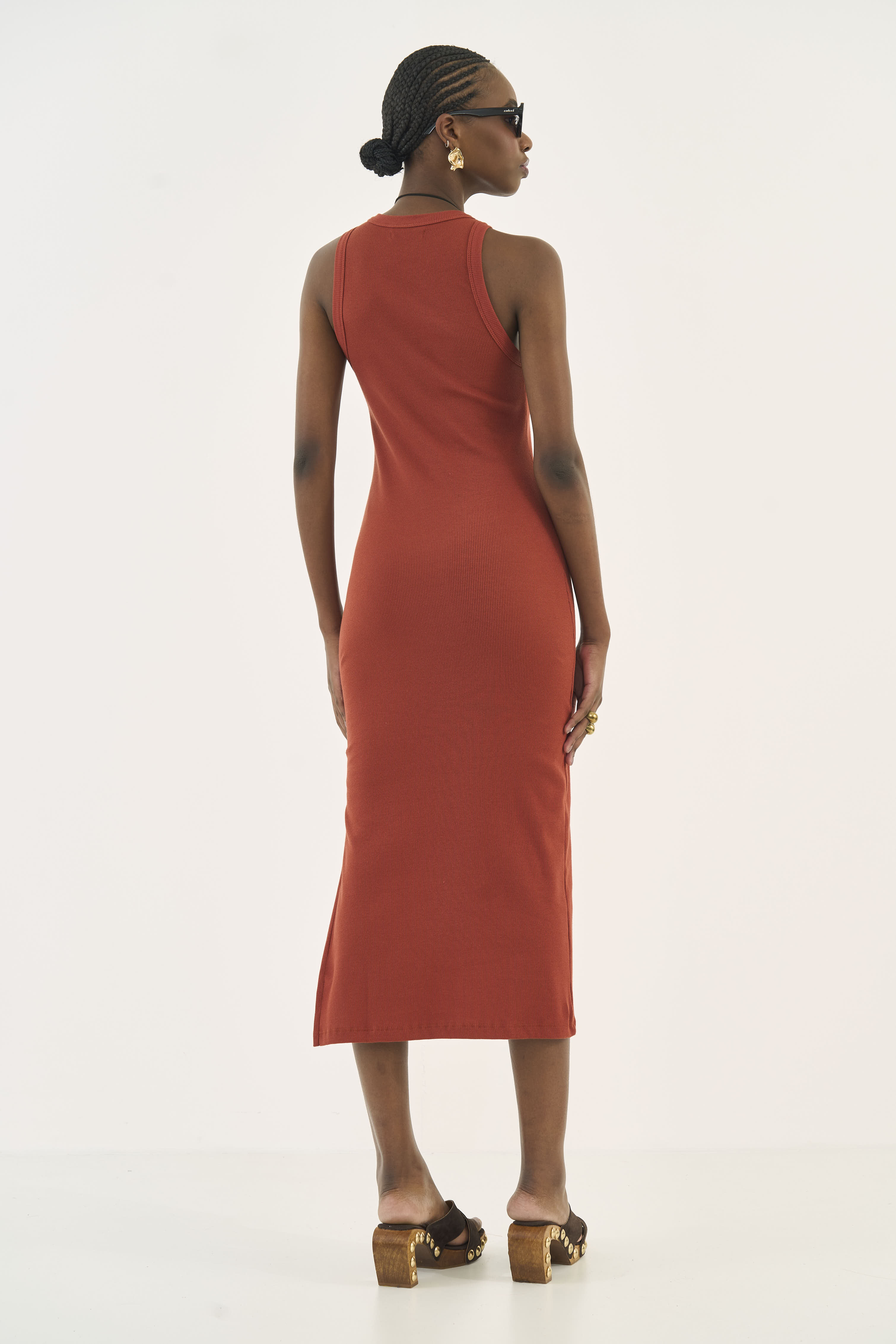 VESTIDO CANELADO PP MARROM BRICKLAN