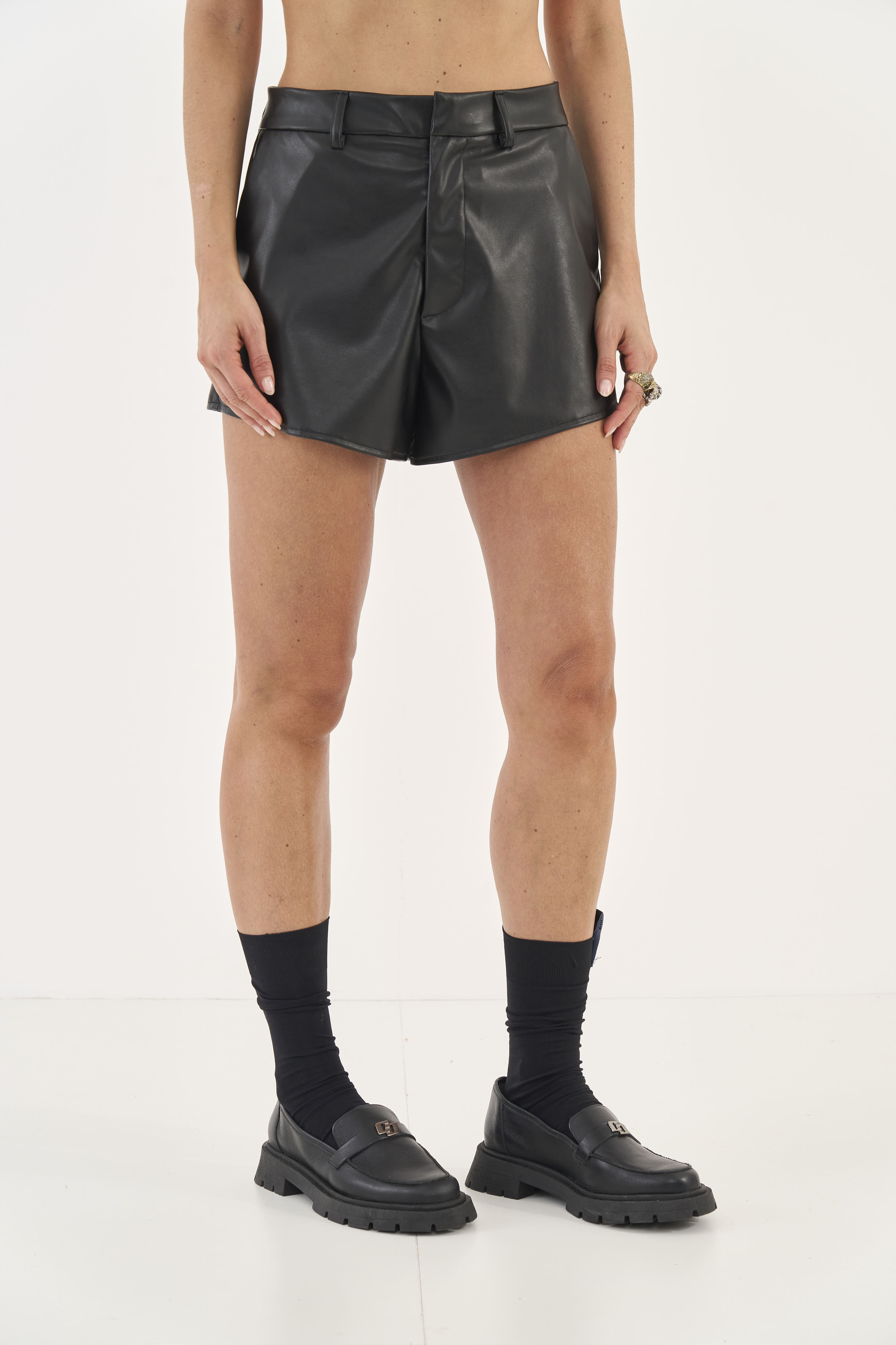 SHORT COLCCI GG PRETO