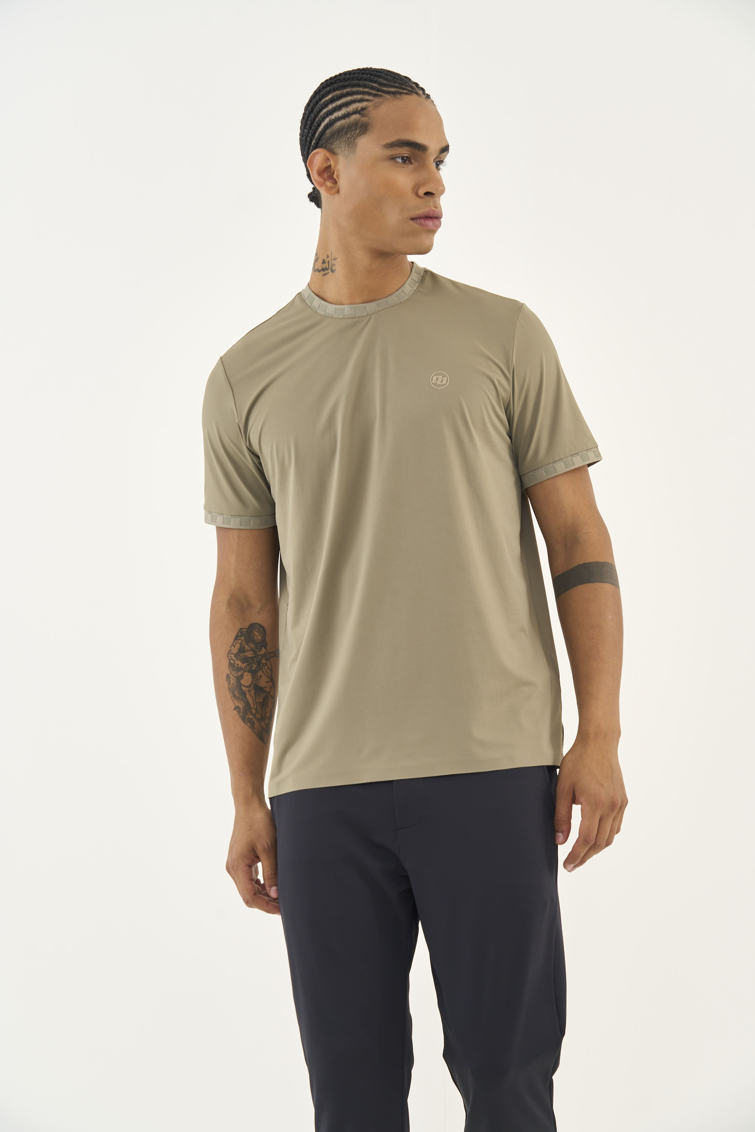CAMISETA COLCCI GG BEGE SAND CASTL