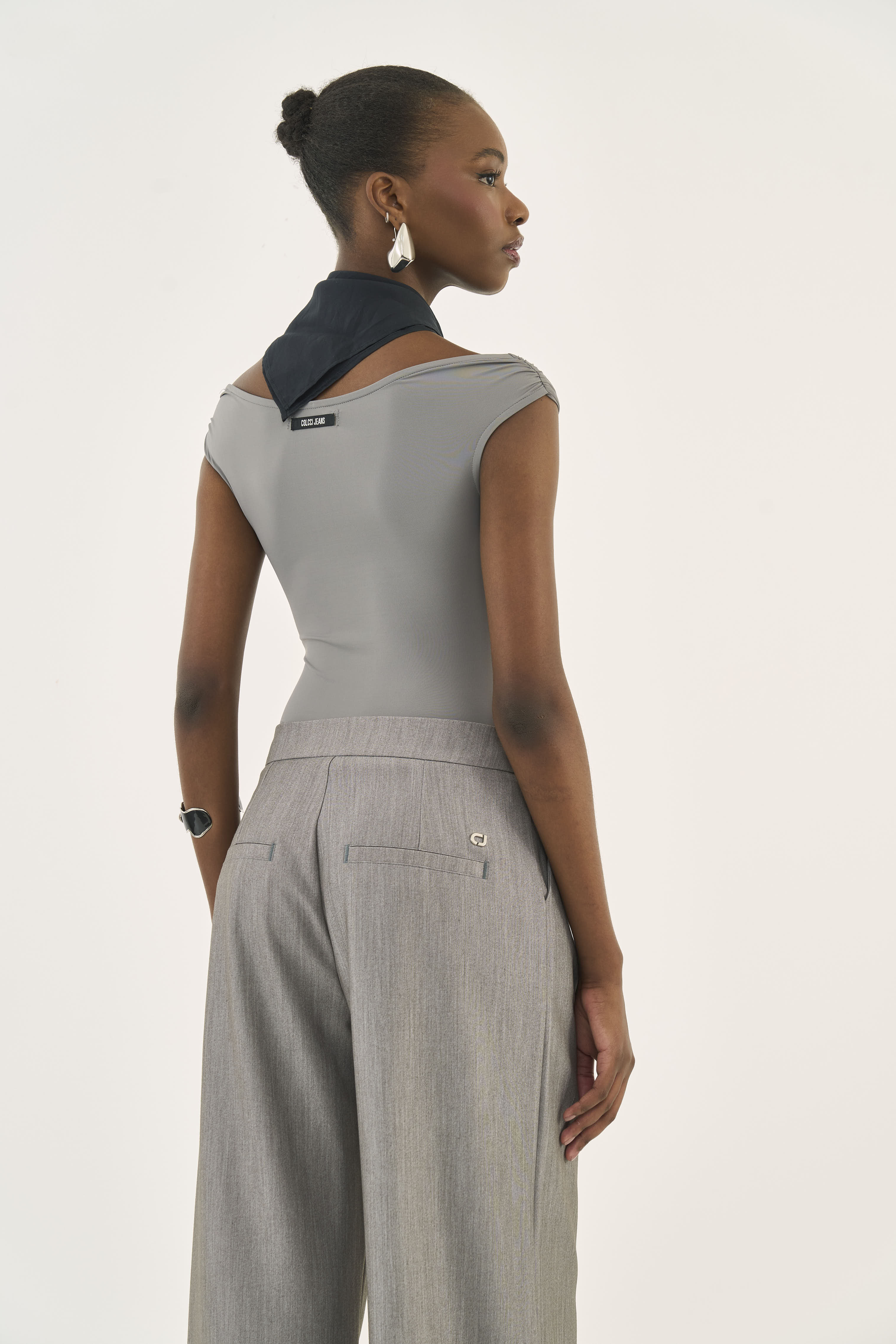 BLUSA COLCCI JEANS M CINZA ALITA