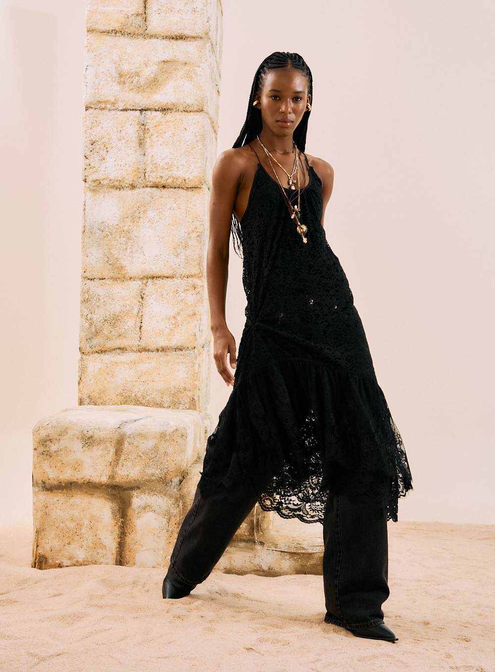 VESTIDO RENDA G BEGE MACIEIRA