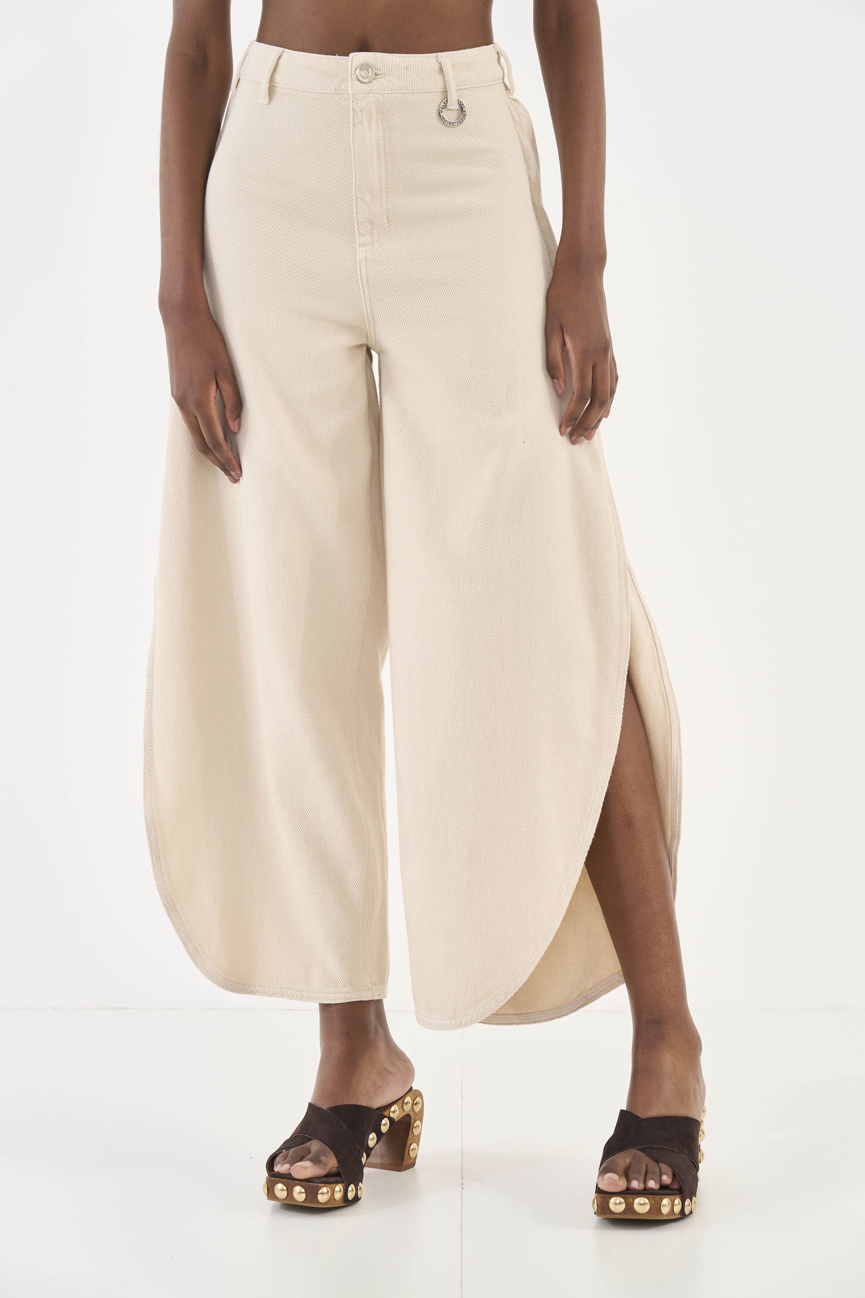 CALÇA SARJA JOANA 40 BEGE TAUPE