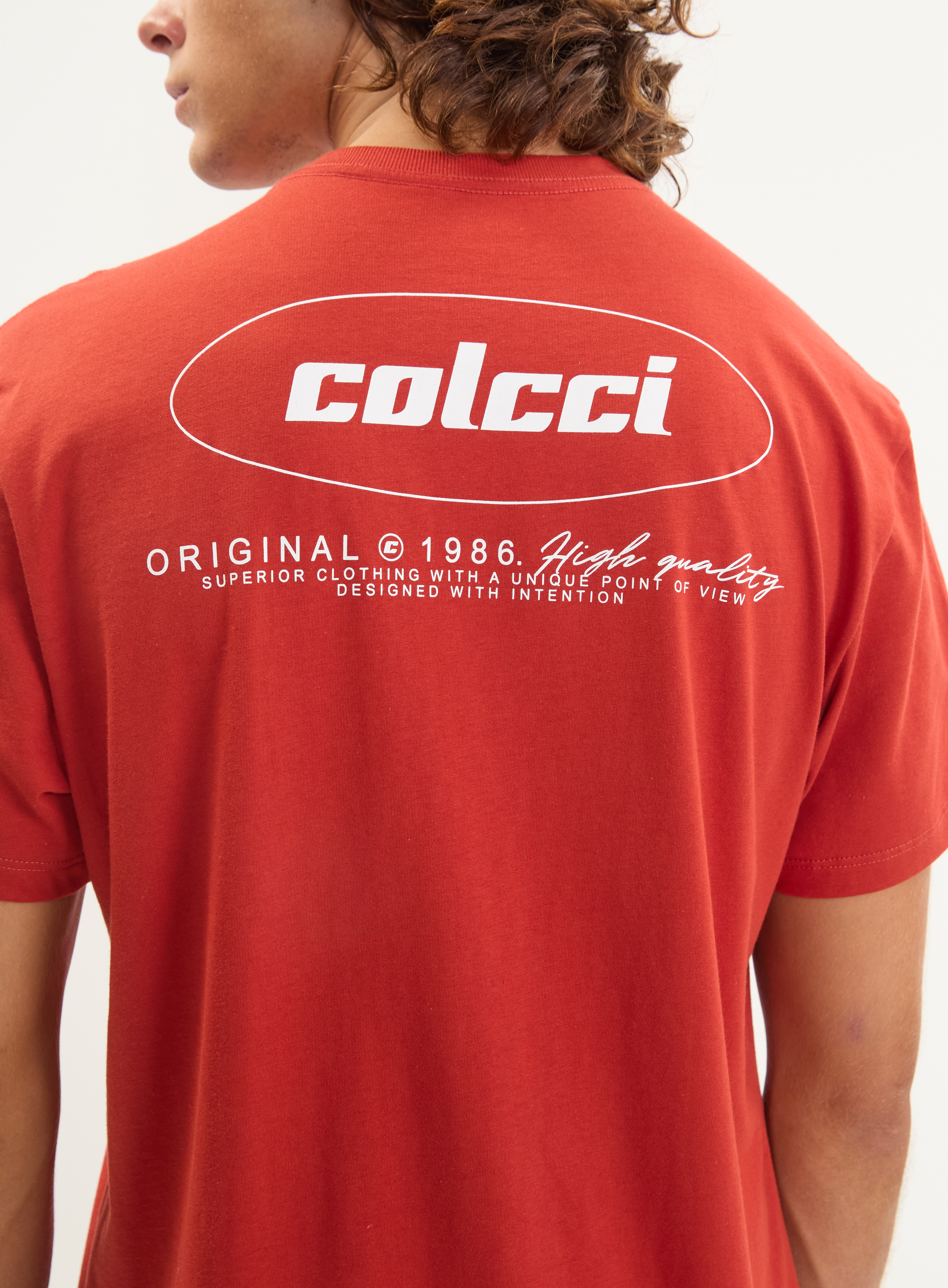 CAMISETA COLCCI GG VERMELHO BORDALESA