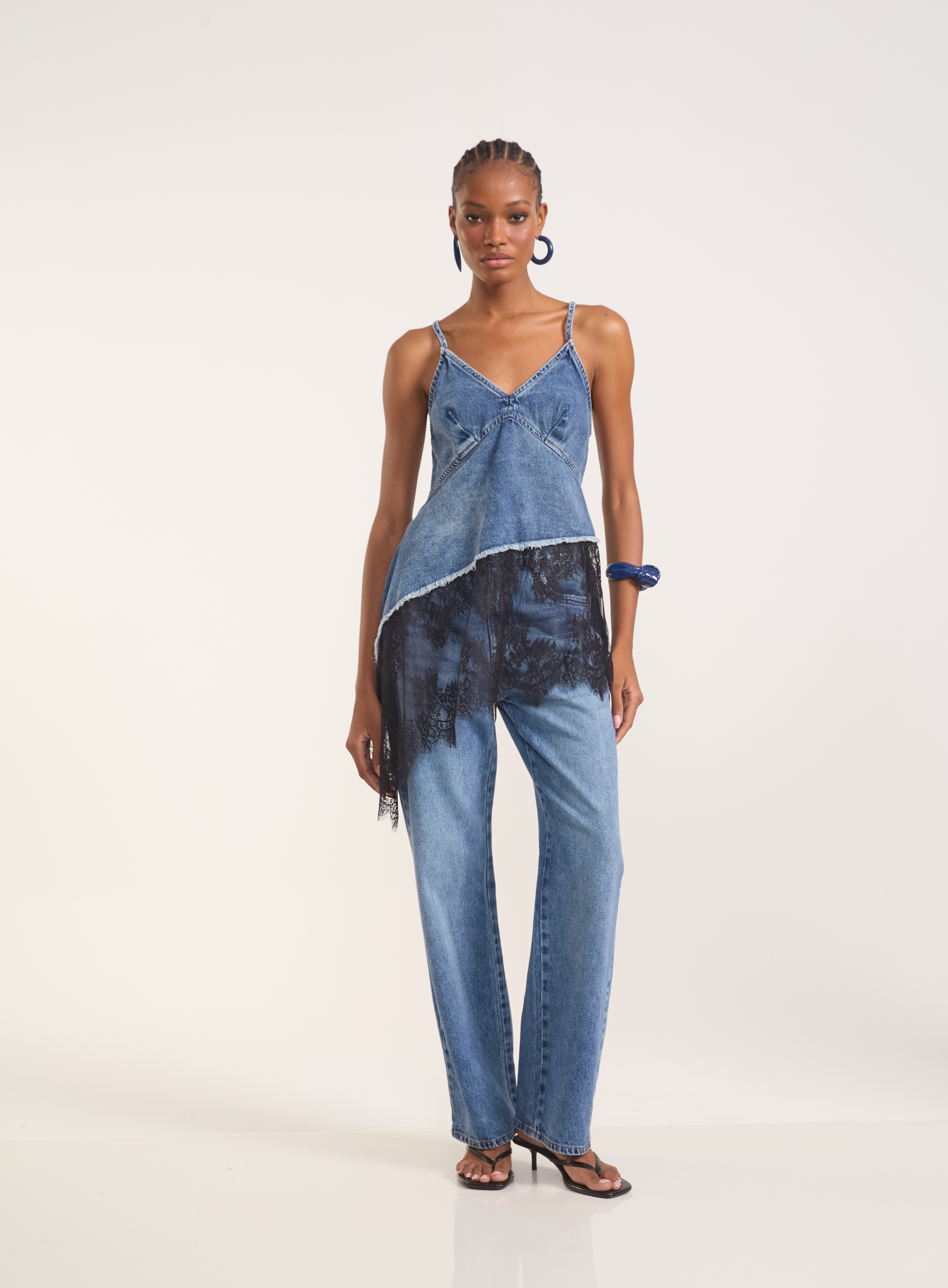 BLUSA JEANS COM RENDA M INDIGO