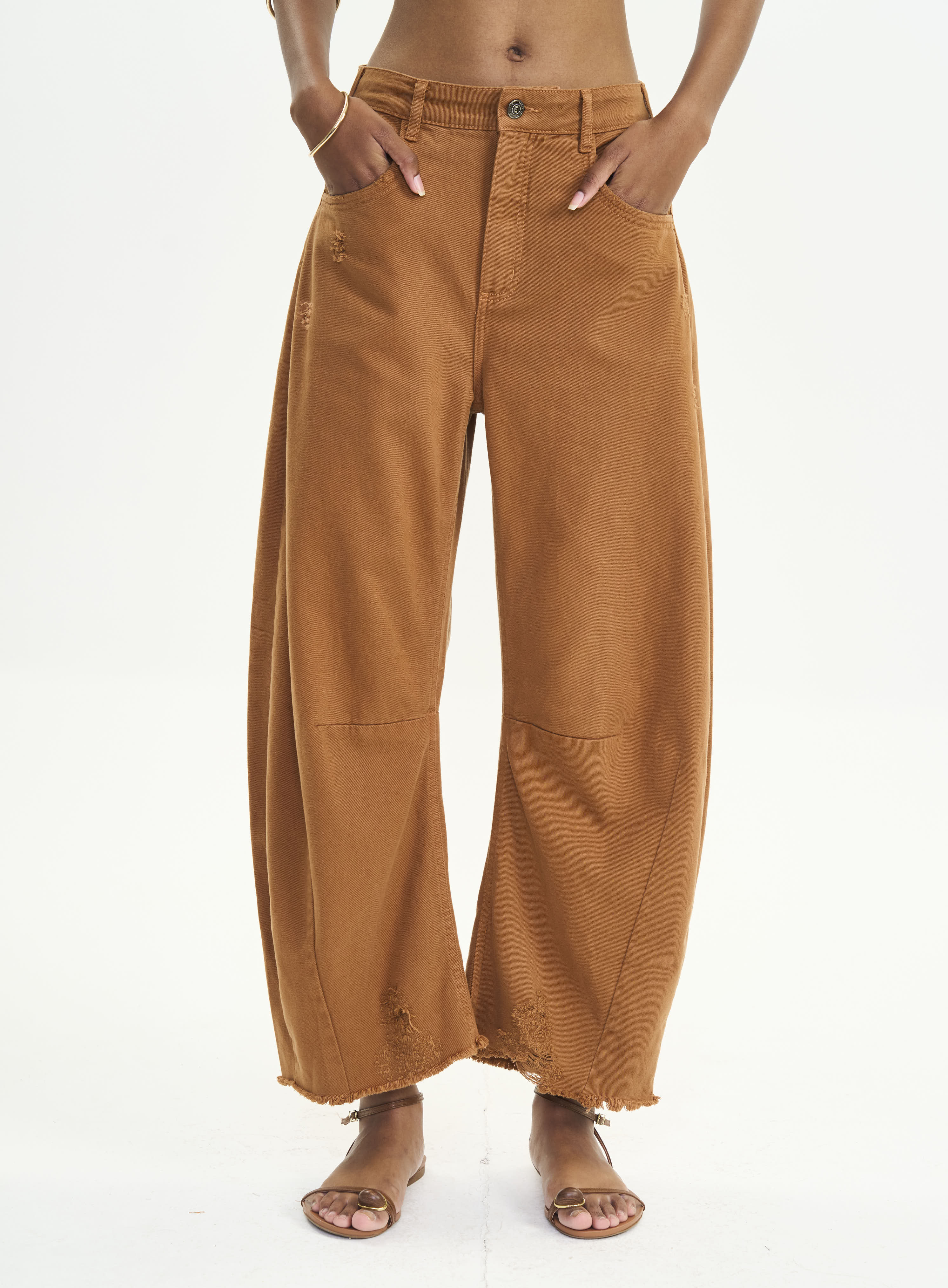 CALÇA SARJA BARRIL 34 MARROM DROME