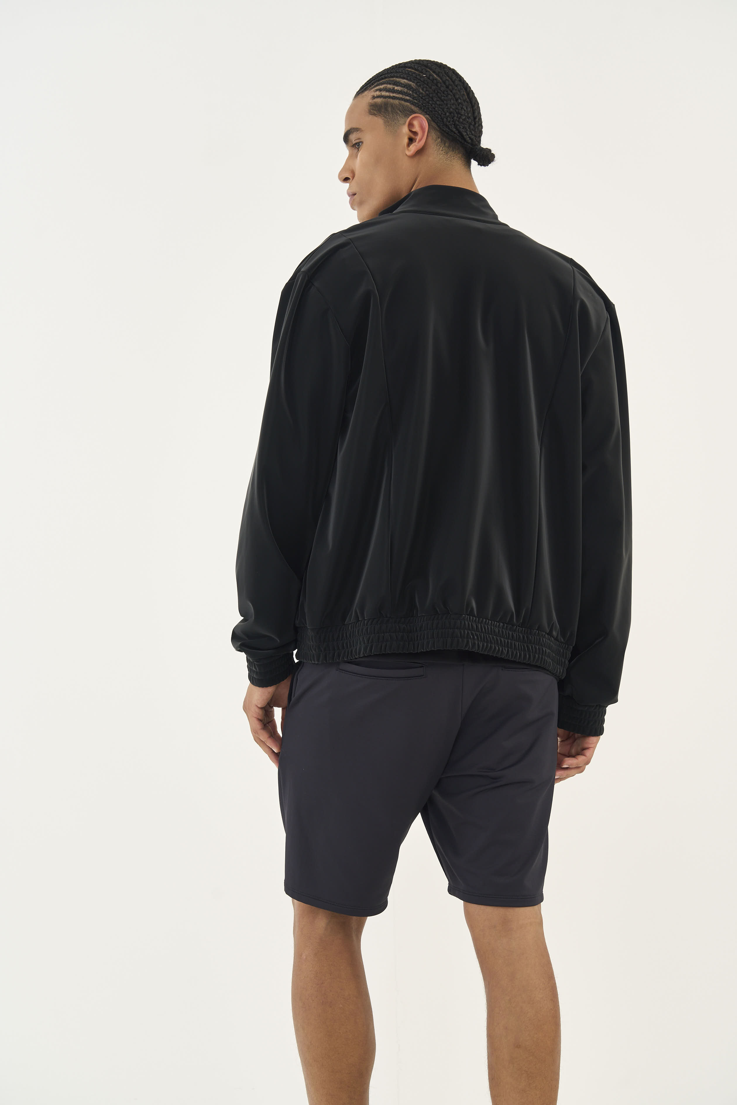 JAQUETA COLCCI G PRETO