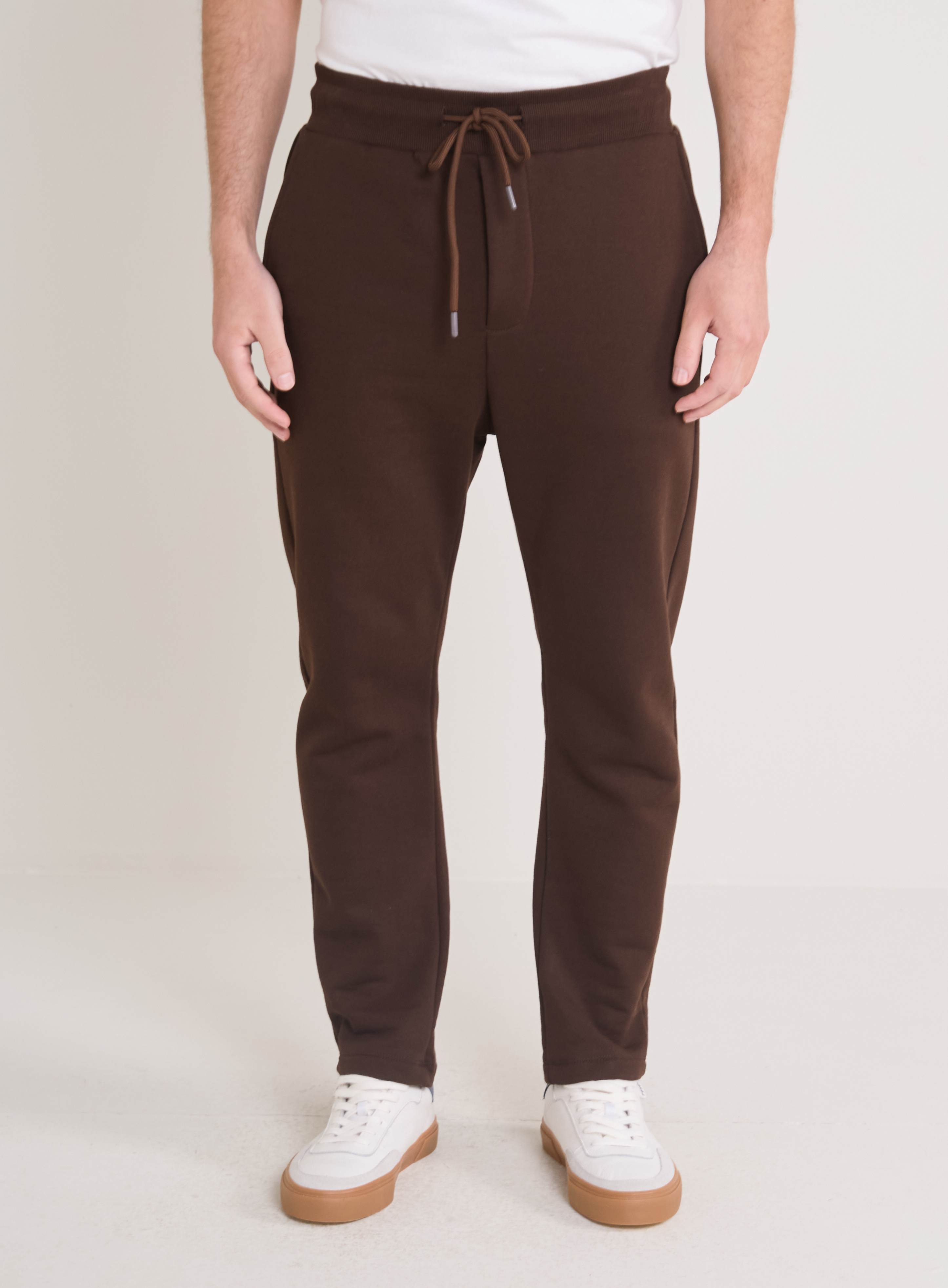 CALÇA MOLETOM GG MARROM NOBUCK