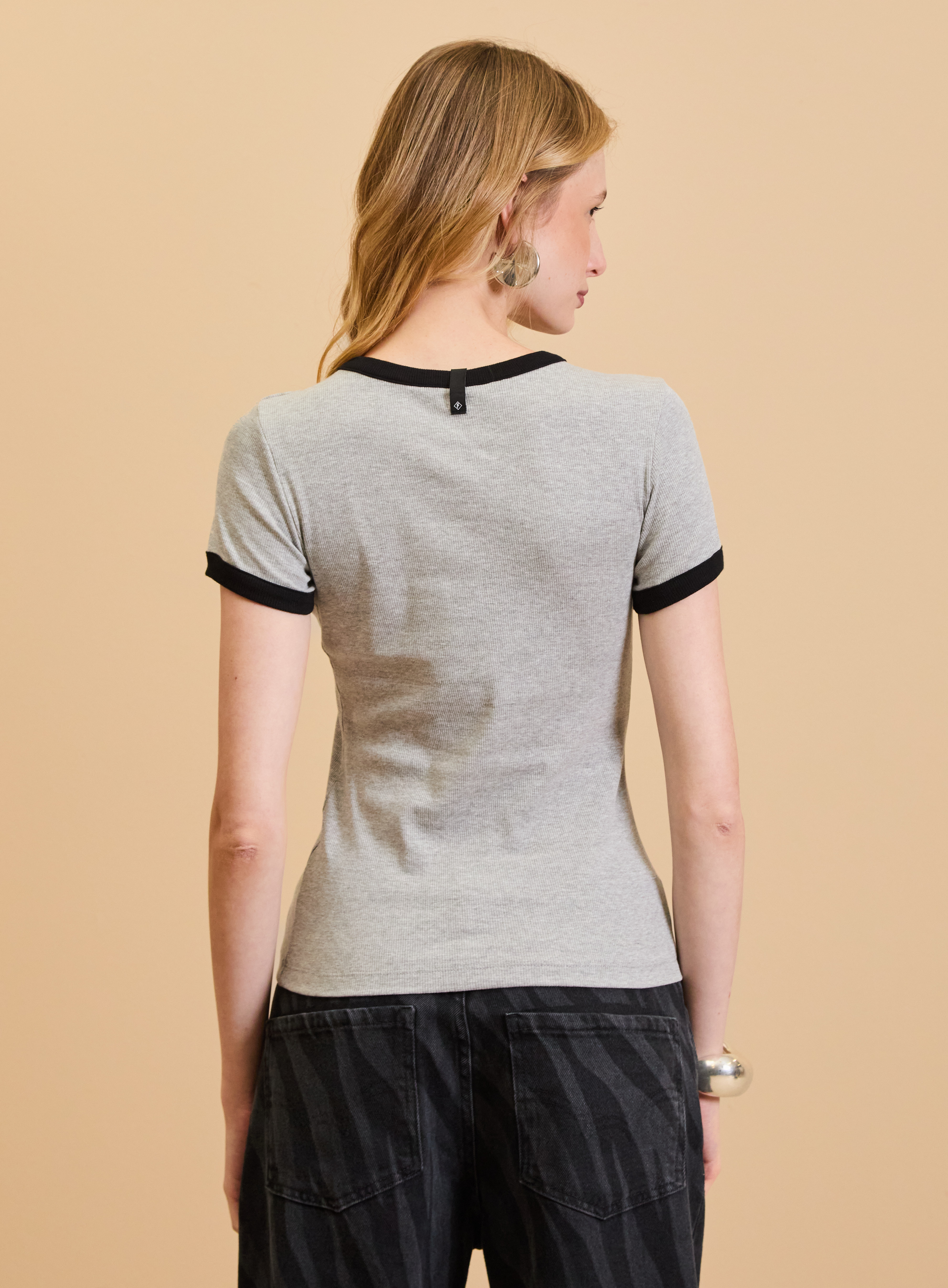 CAMISETA FORUM P MESCLA/PRETO