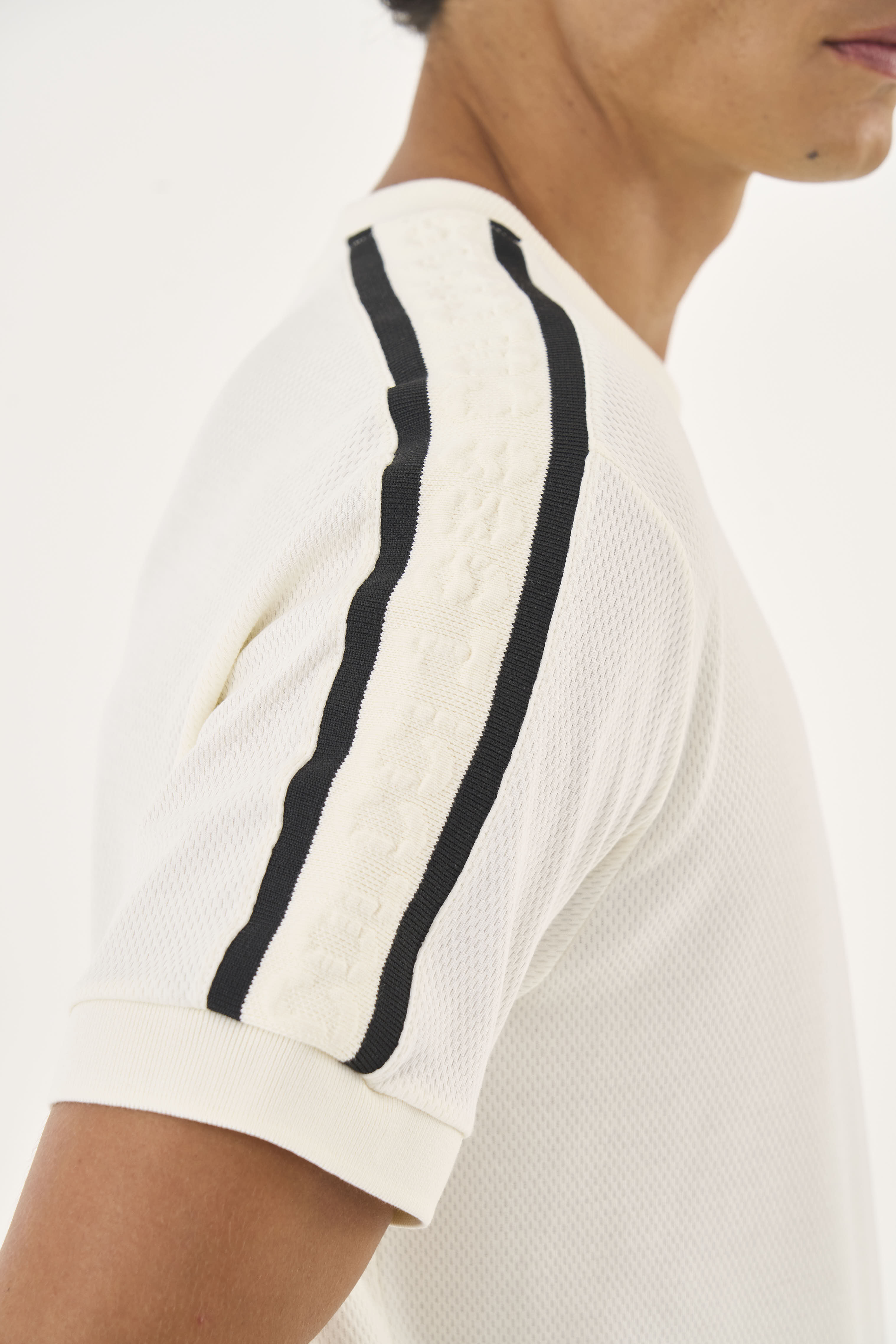 CAMISETA COLCCI M OFF SHELL