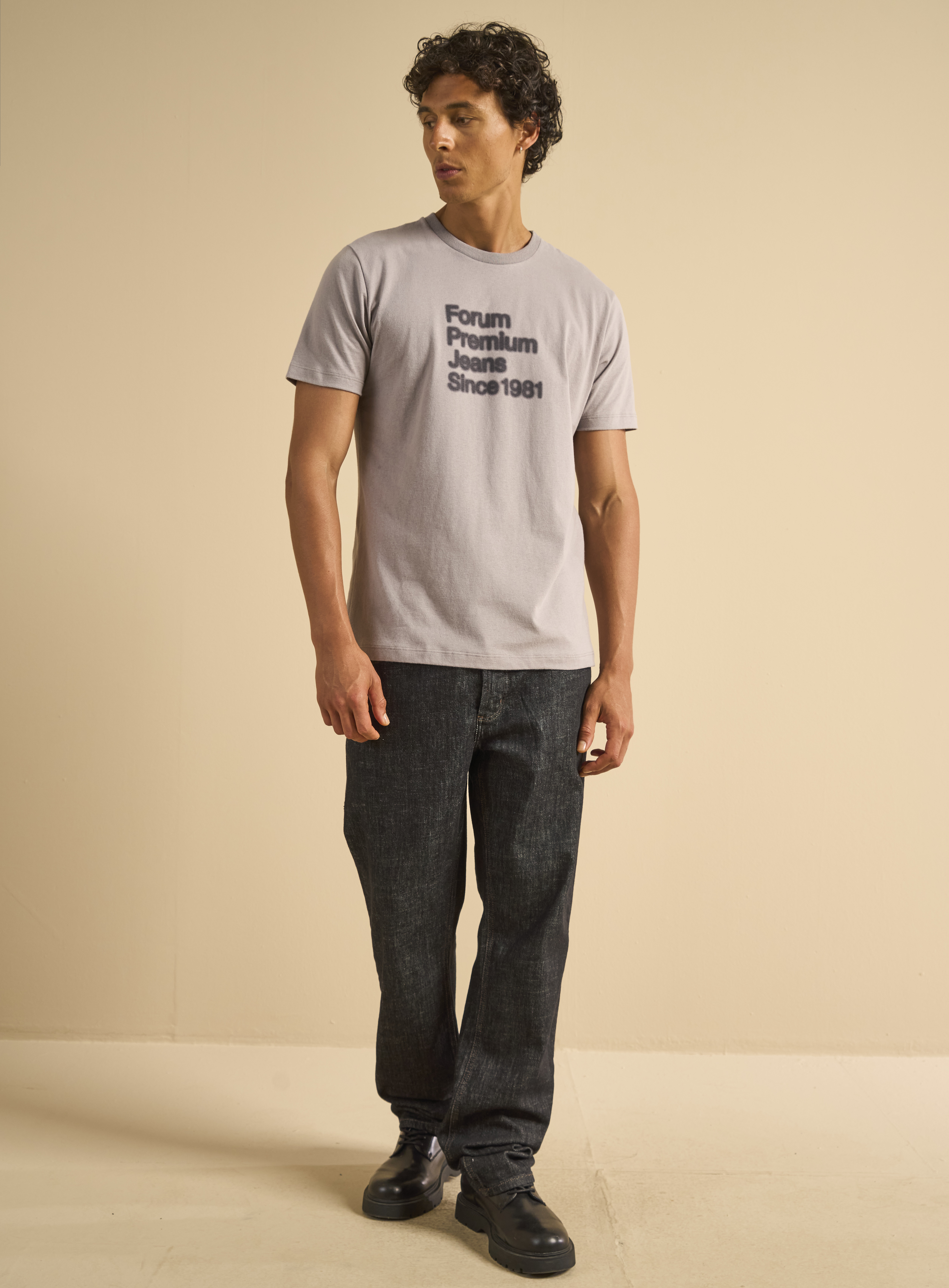 CAMISETA FORUM M CINZA NIQUEL