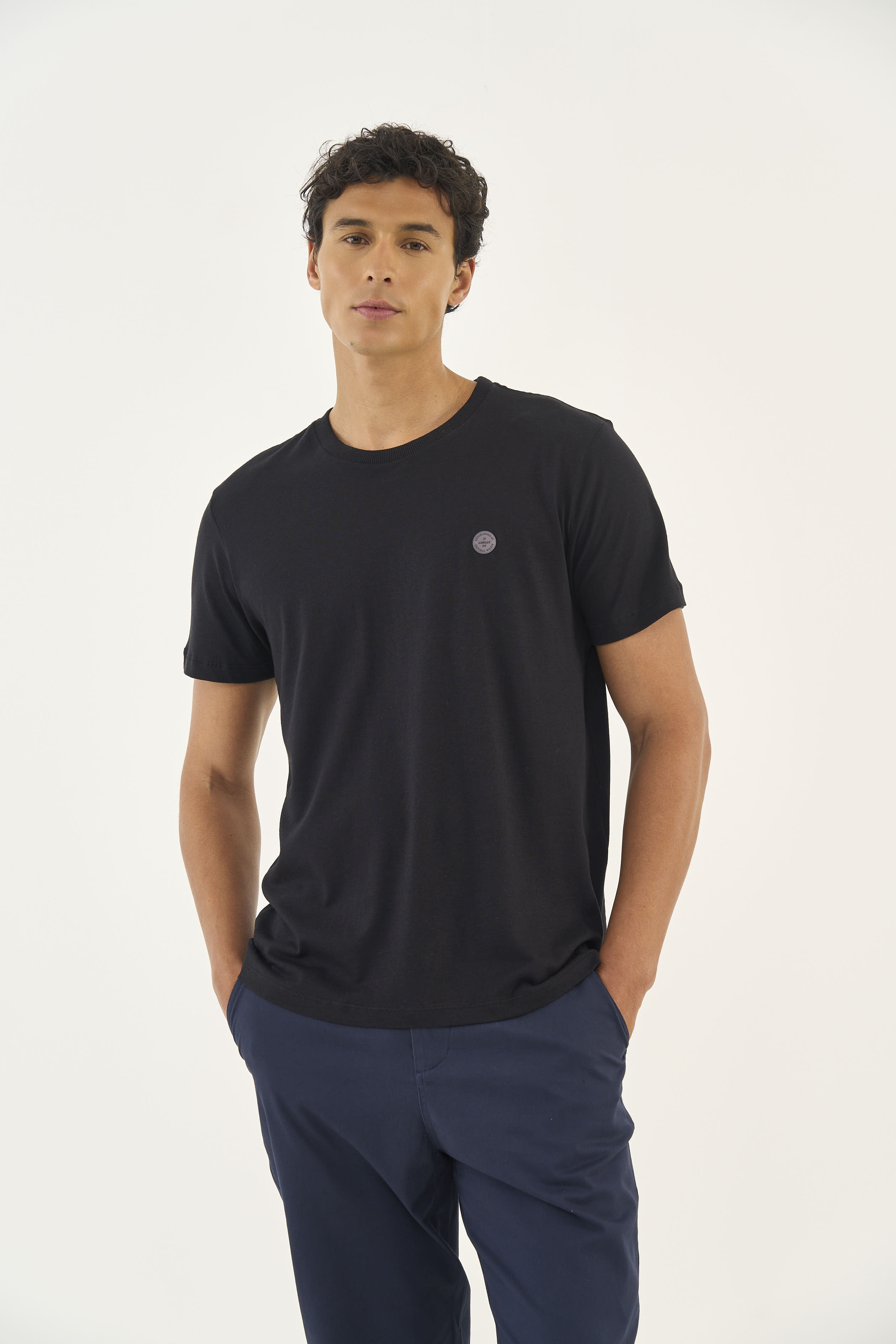 CAMISETA LINHO G BEGE/MARROM