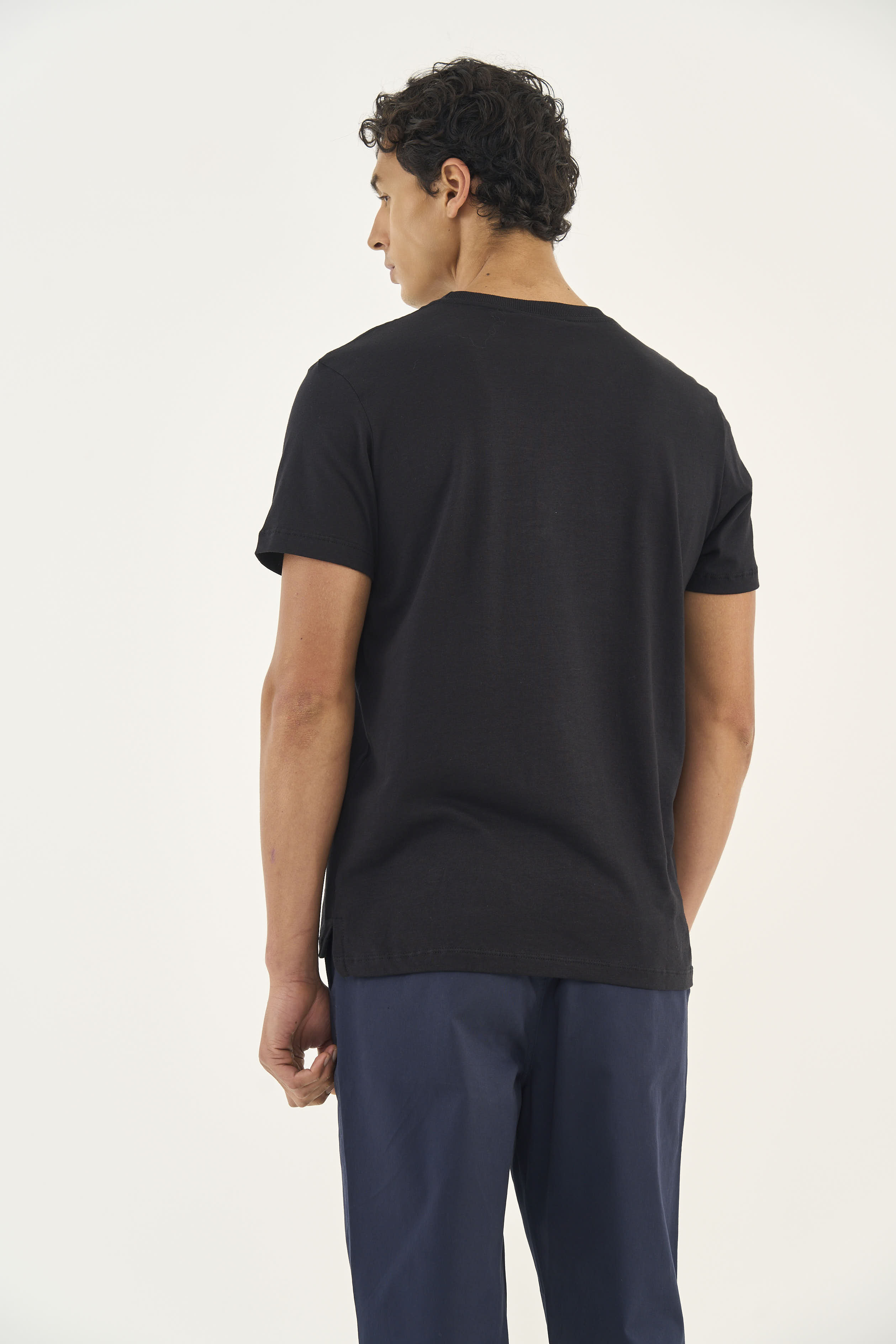 CAMISETA LINHO G BEGE/MARROM