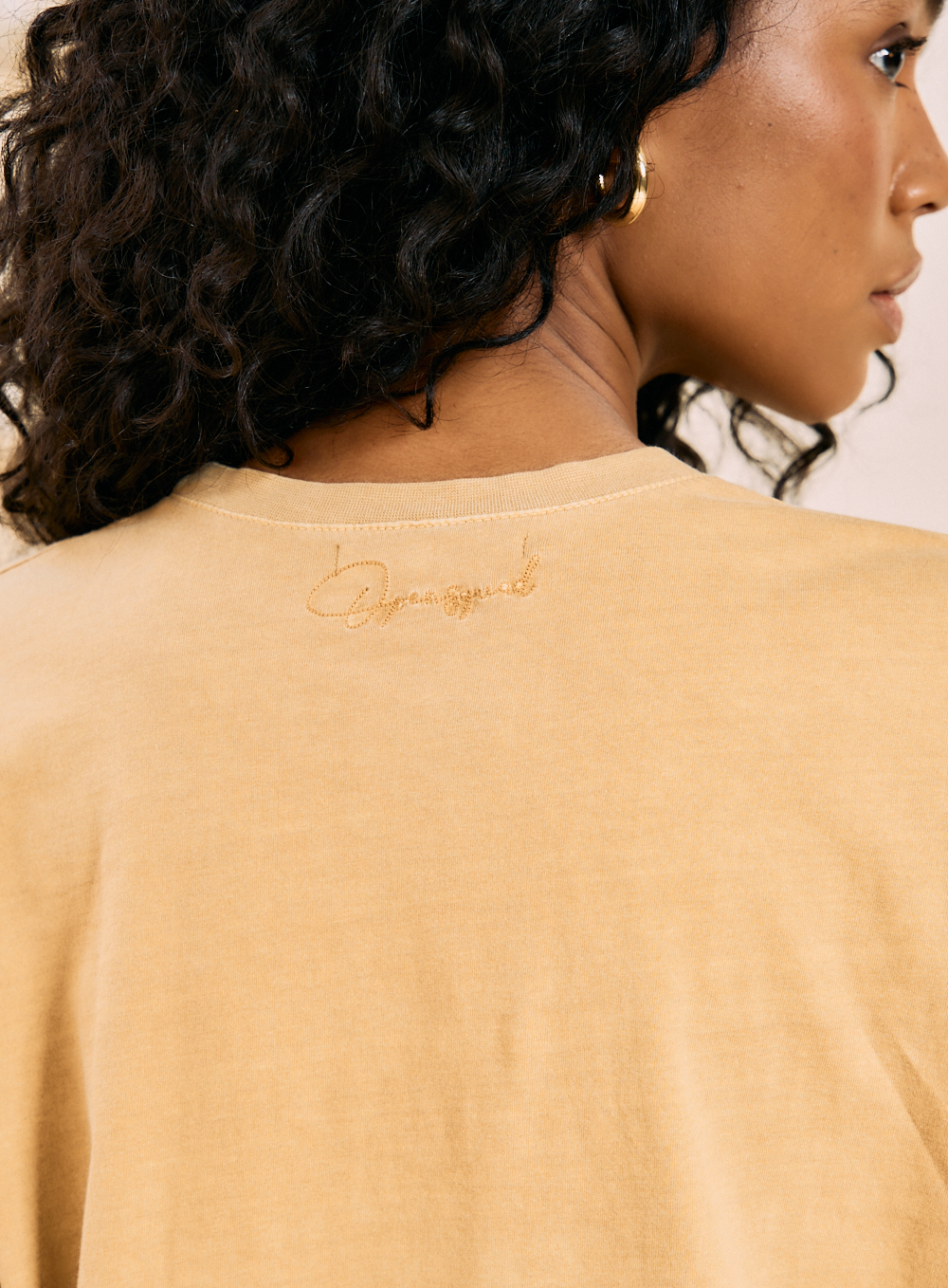 CAMISETA ESTAMPADA G BEGE EGIDO