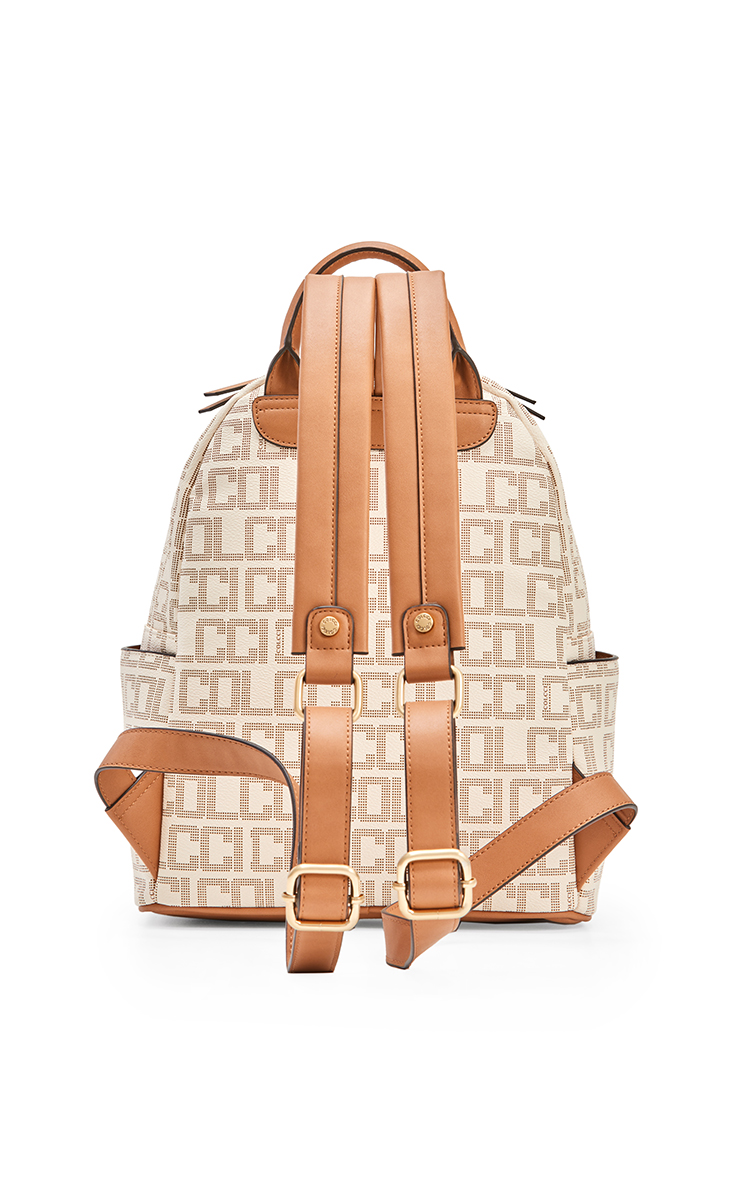 MOCHILA COLCCI FEM MONOGRAMA U CARAMELO