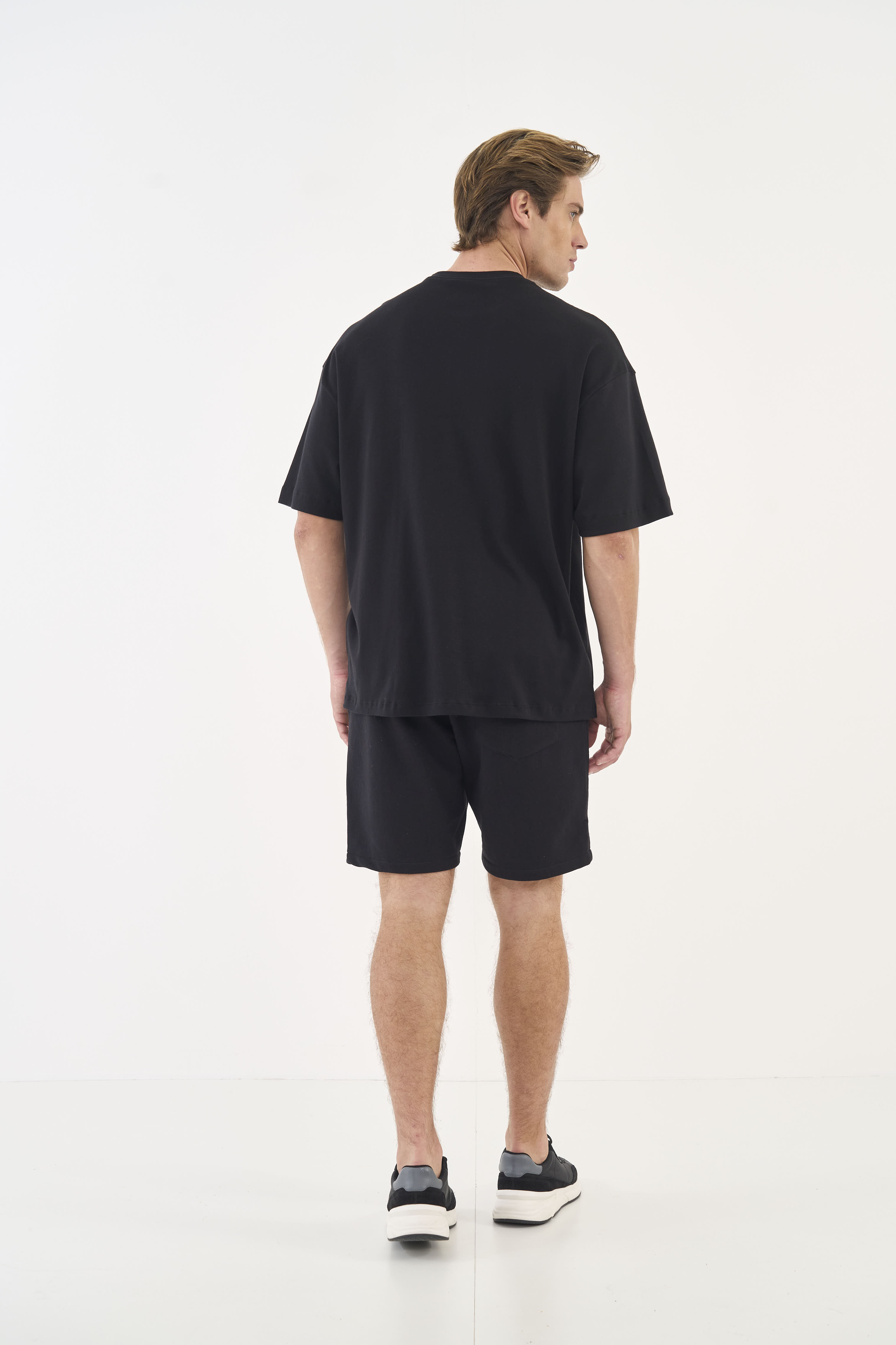 CAMISETA COLCCI G PRETO