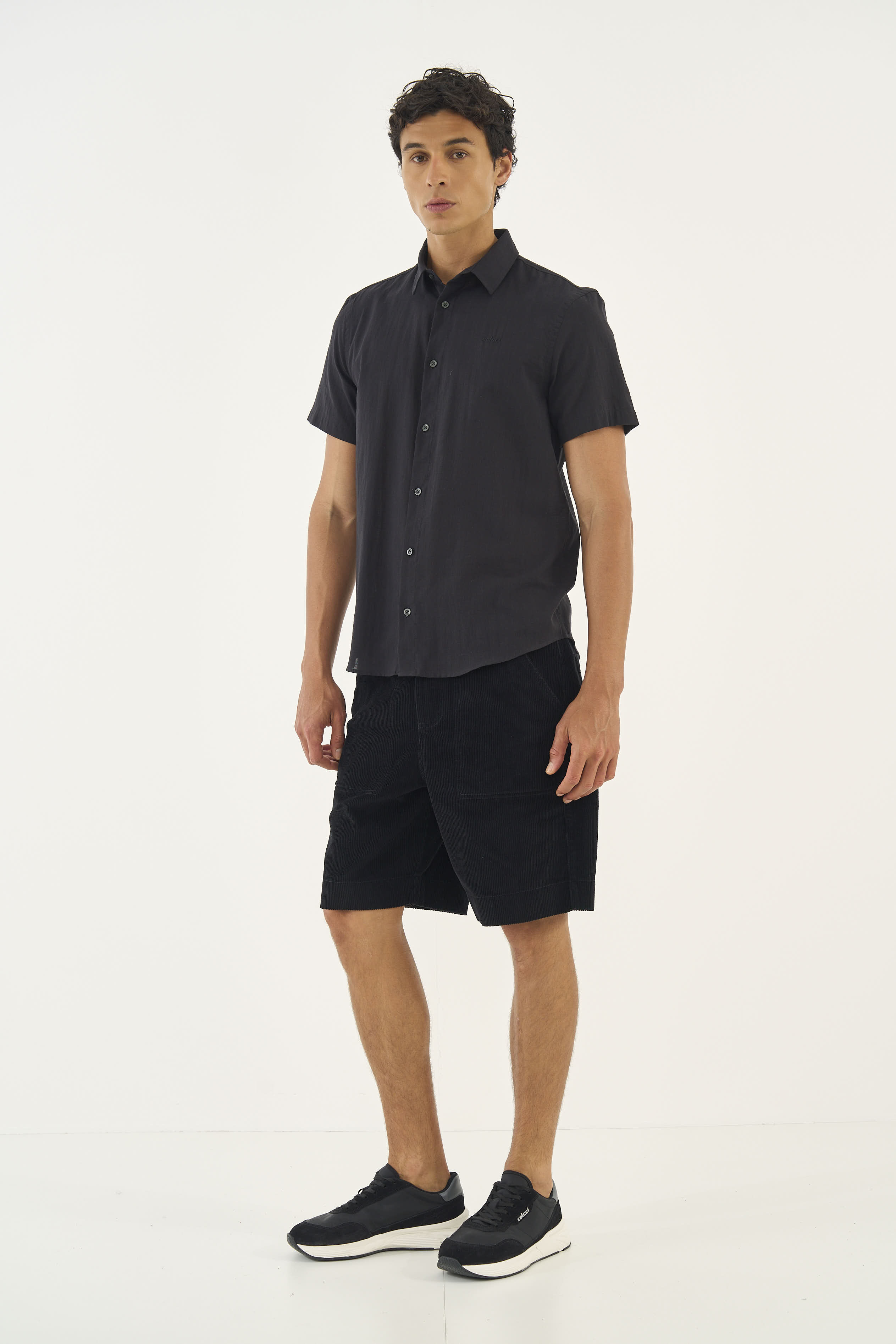 BERMUDA VELUDO 42 PRETO