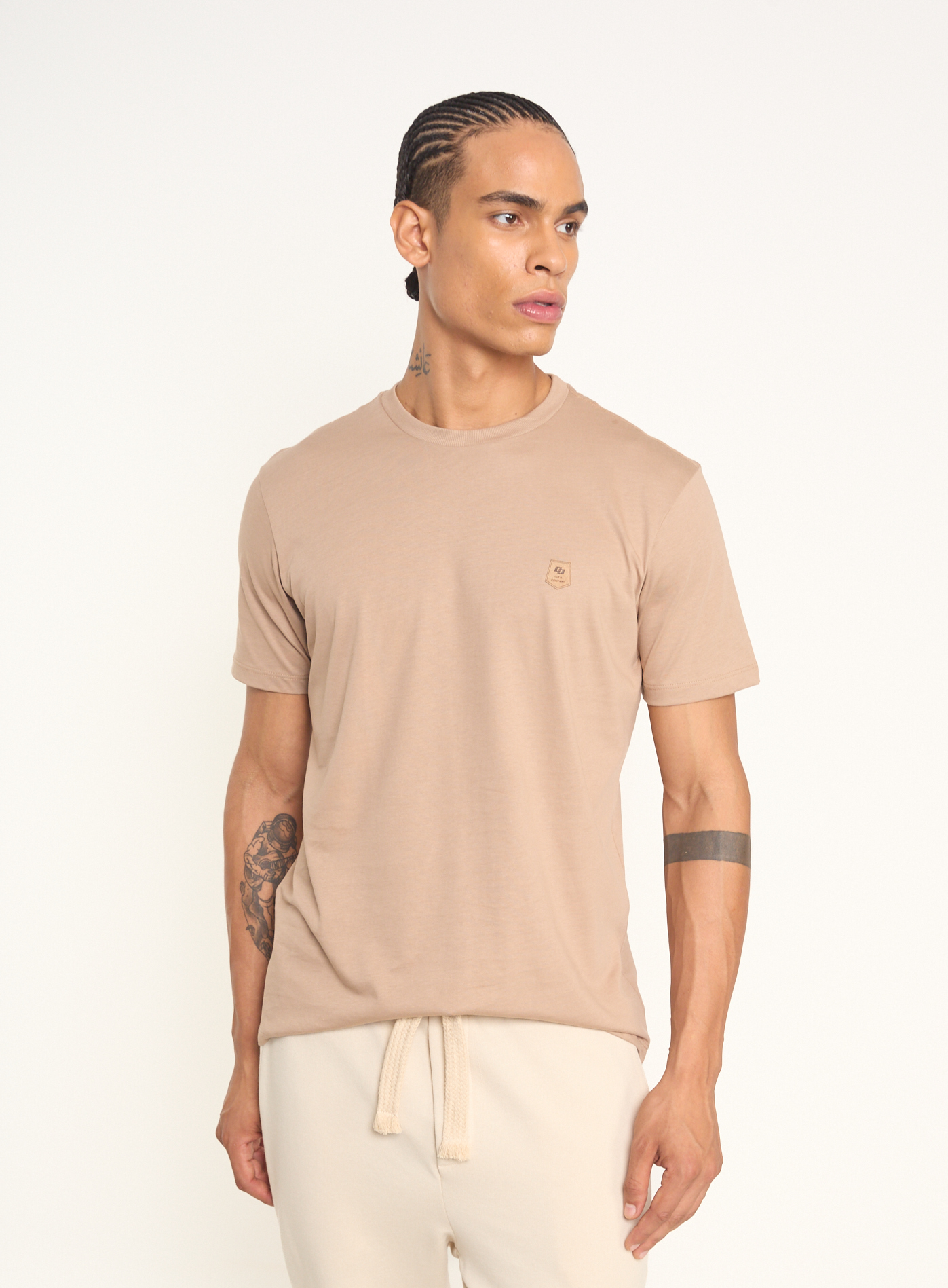 CAMISETA COLCCI G BEGE SAND CASTLE