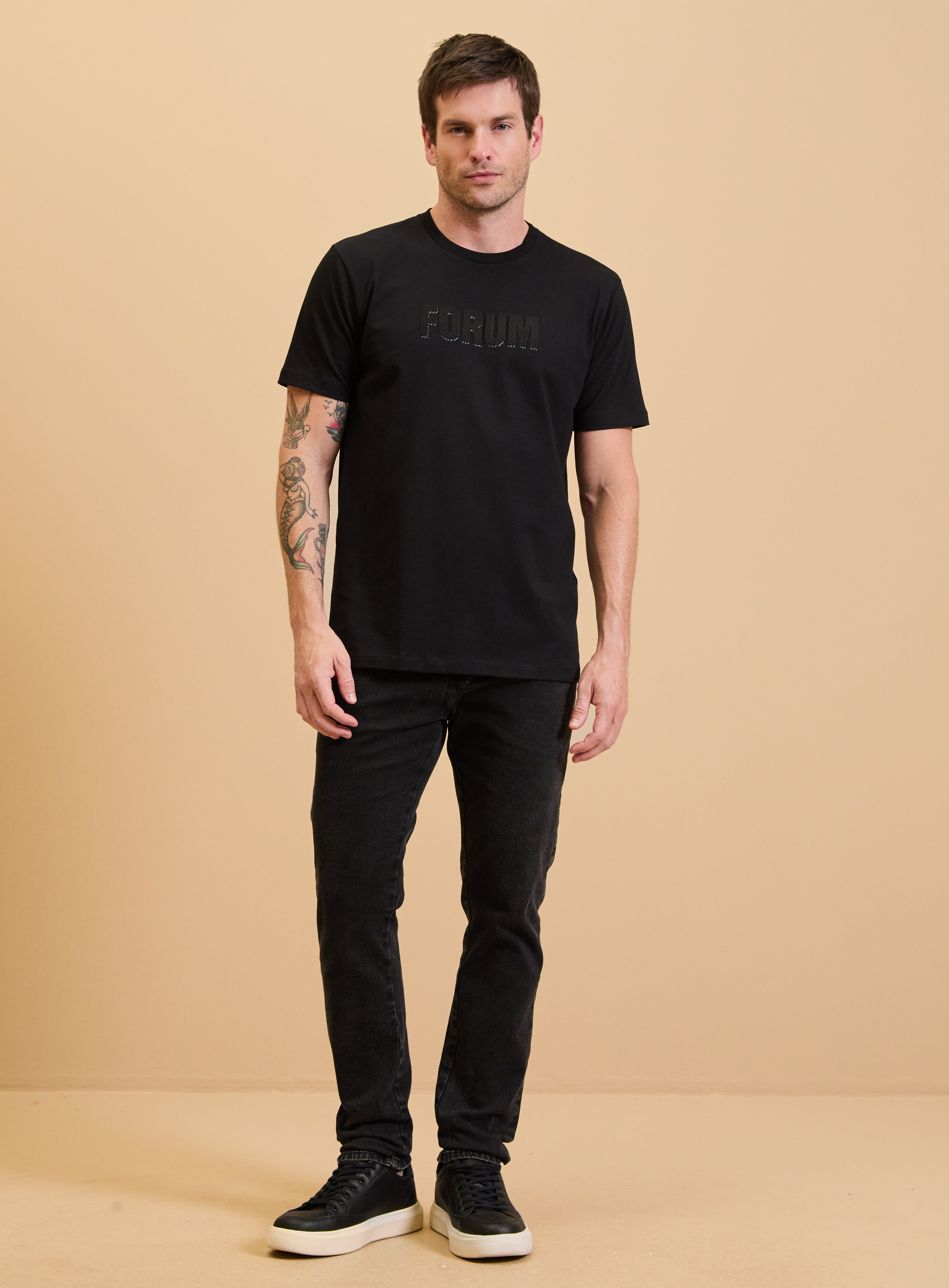 CAMISETA FORUM M PRETO