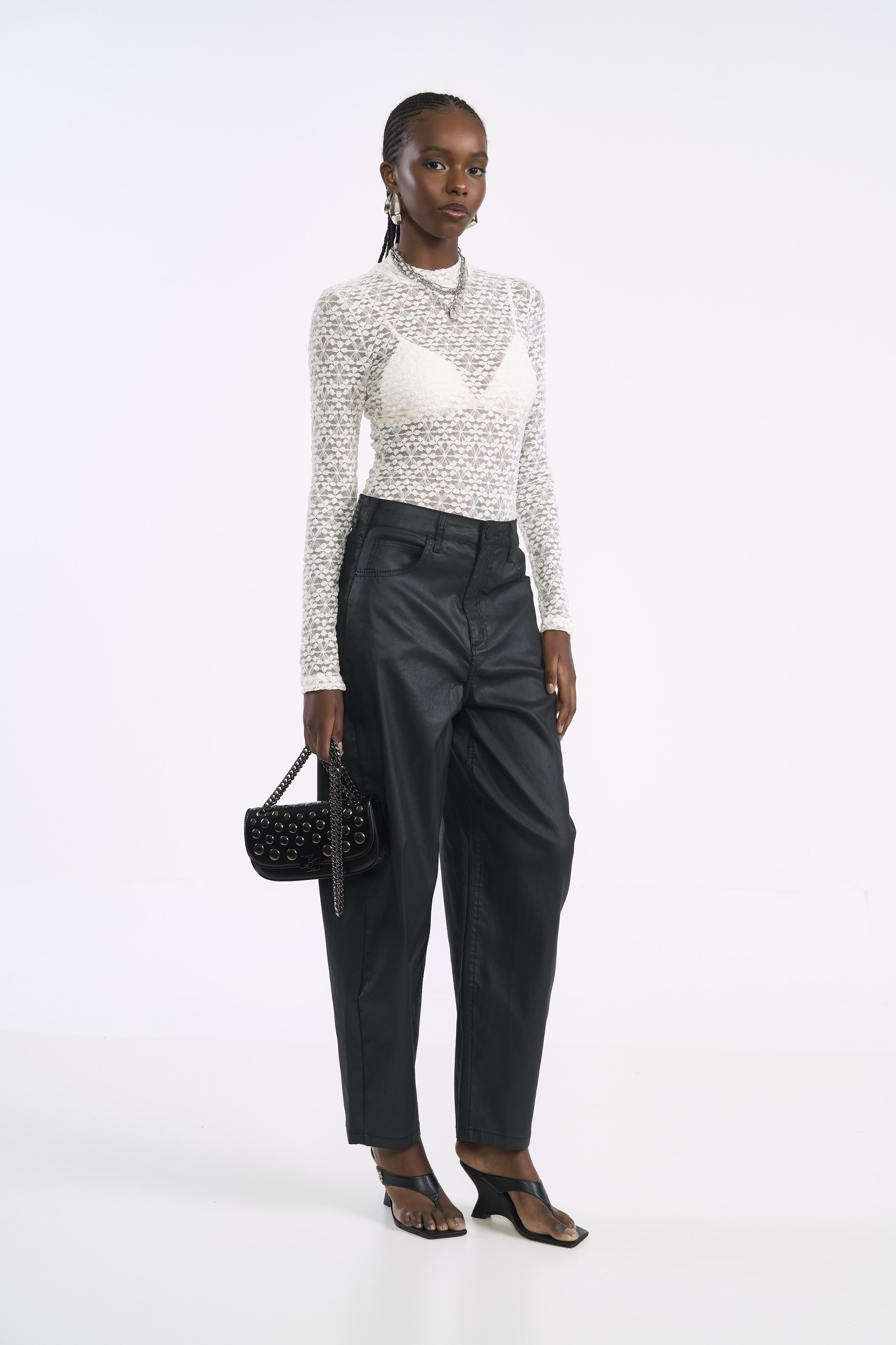 CALÇA SARJA JOANA BARRIL RESINADA 34 PRETO