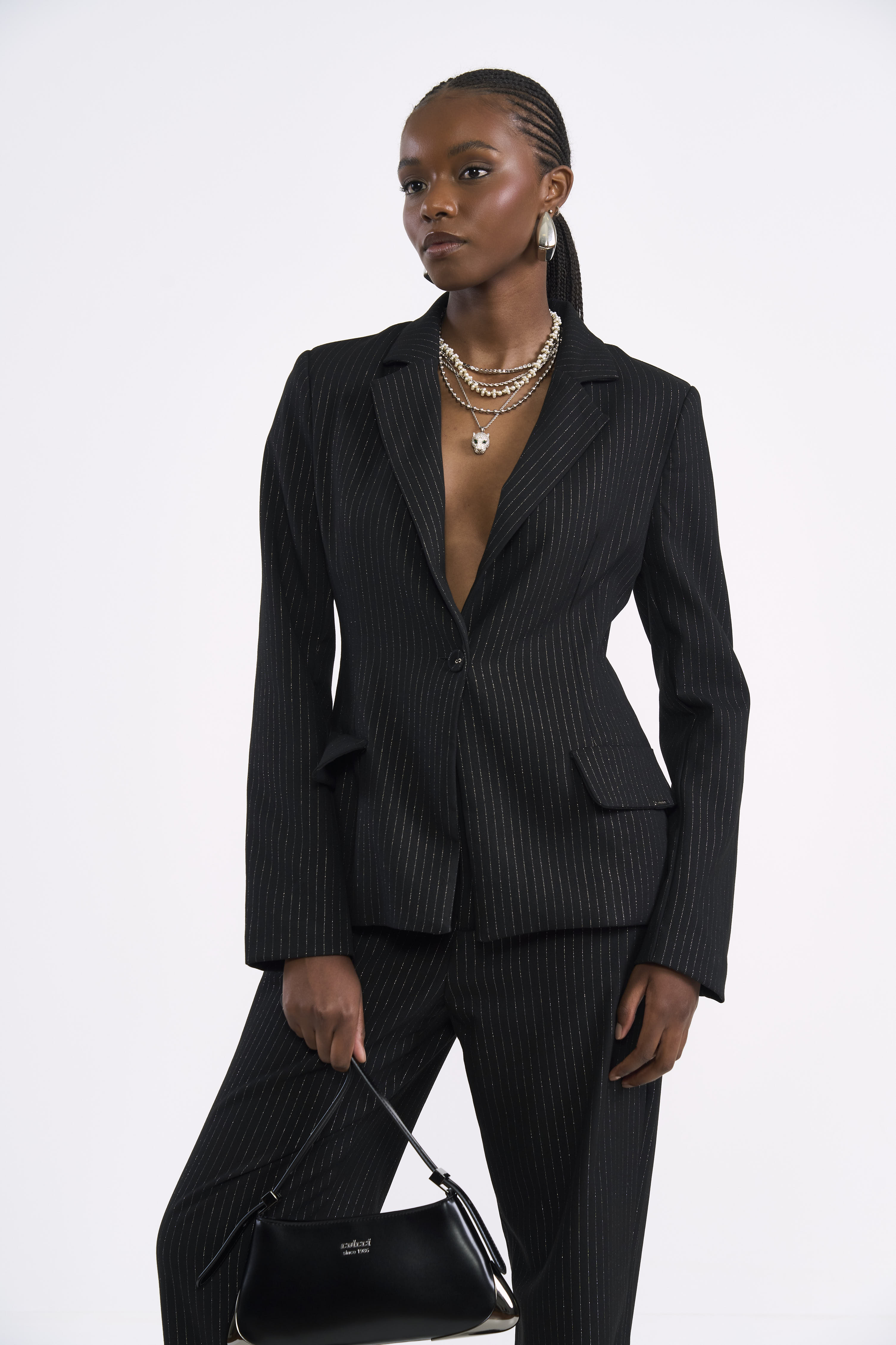 BLAZER COM LISTRAS METALIZADAS G LISTRADO