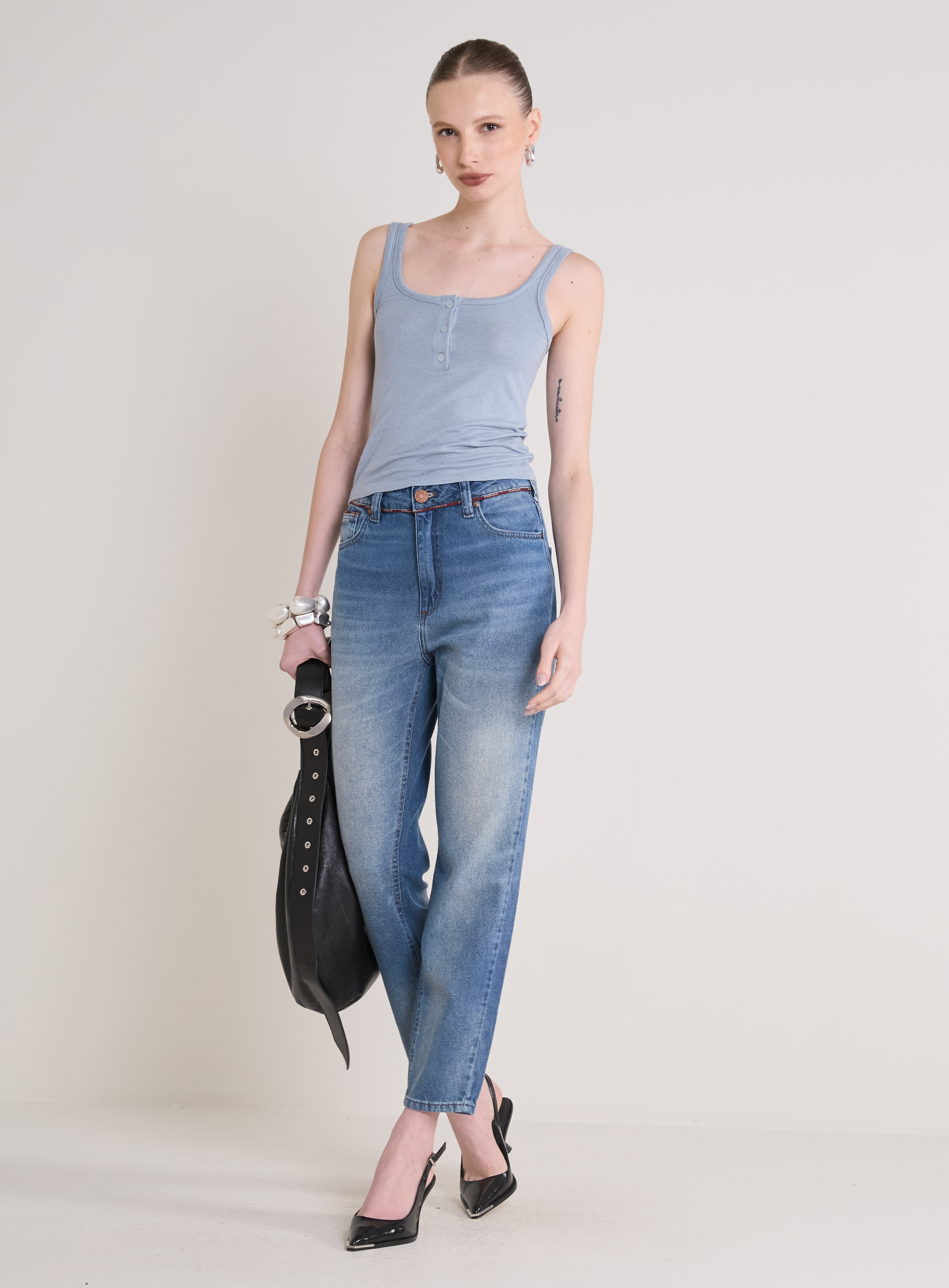 CALÇA JEANS LOLA 42 INDIGO