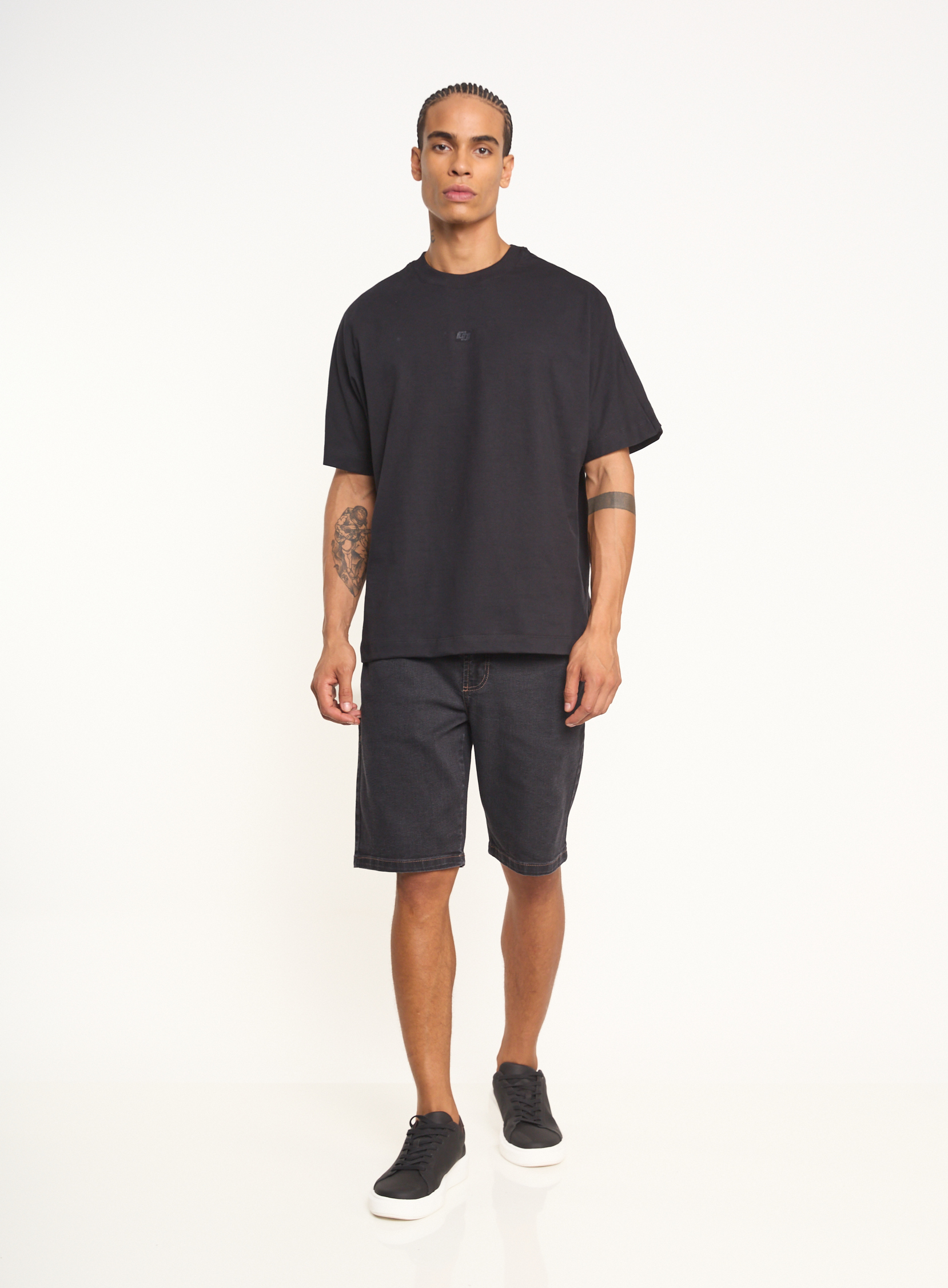 BERMUDA JEANS DAVI 38 IND.PRETO