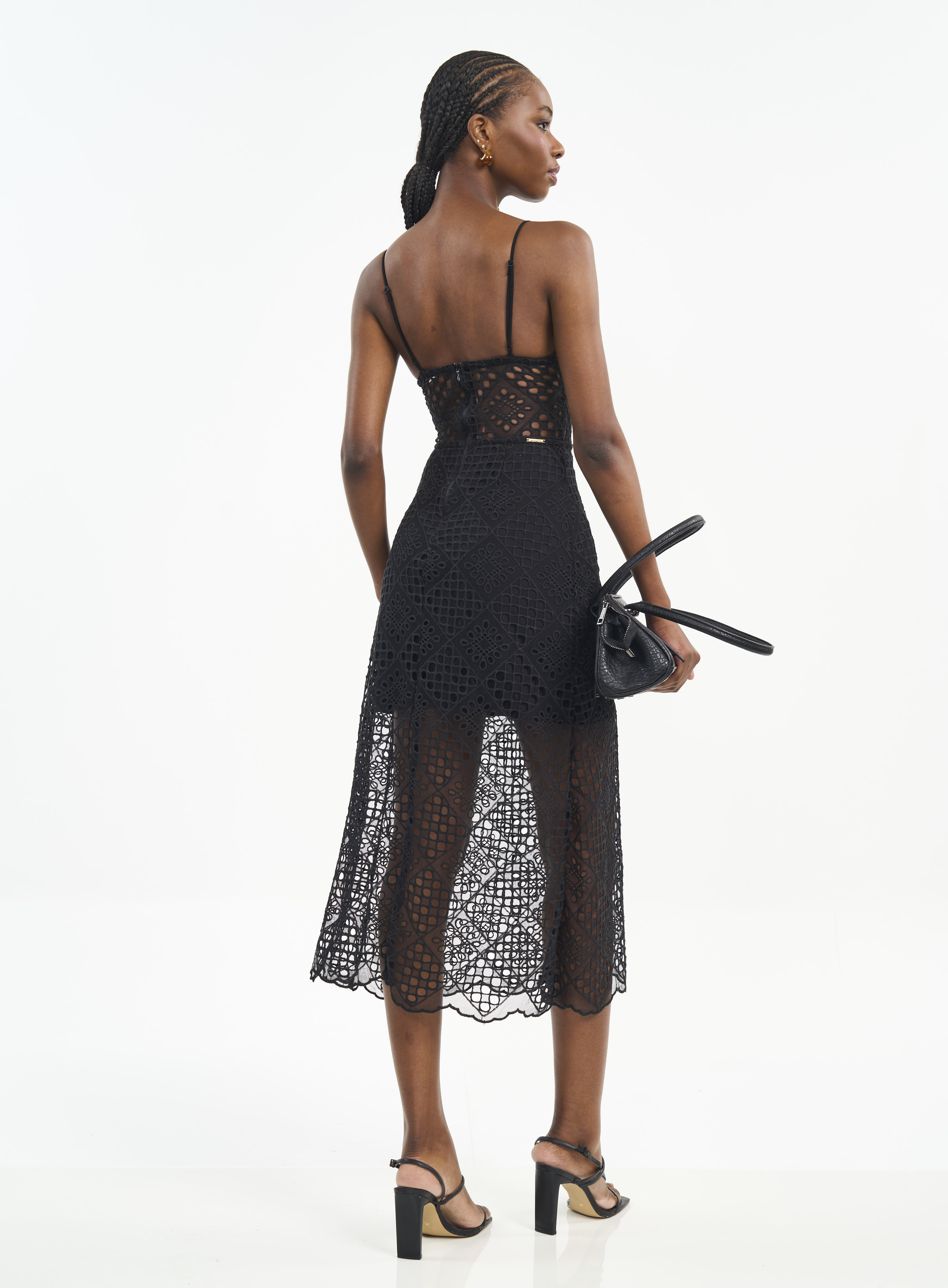 VESTIDO TULE BORDADO P PRETO
