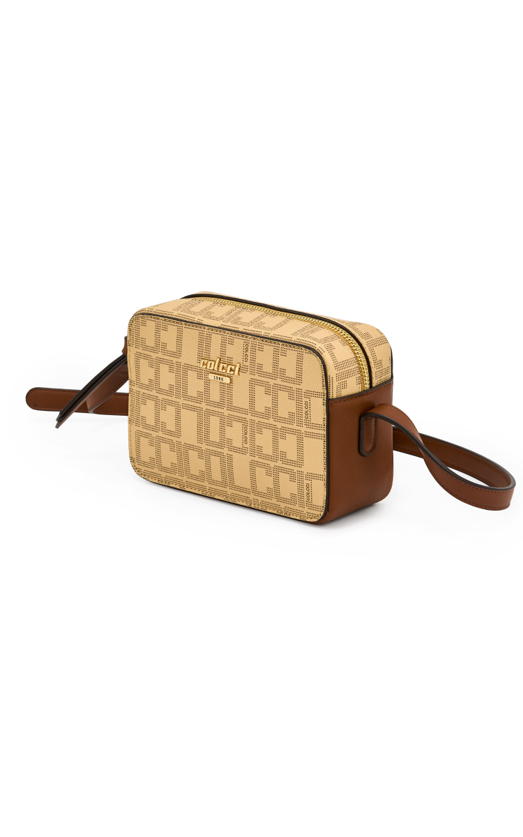 BOLSA COLCCI FEM CAMERA MONOGRAMA U CARAMELO